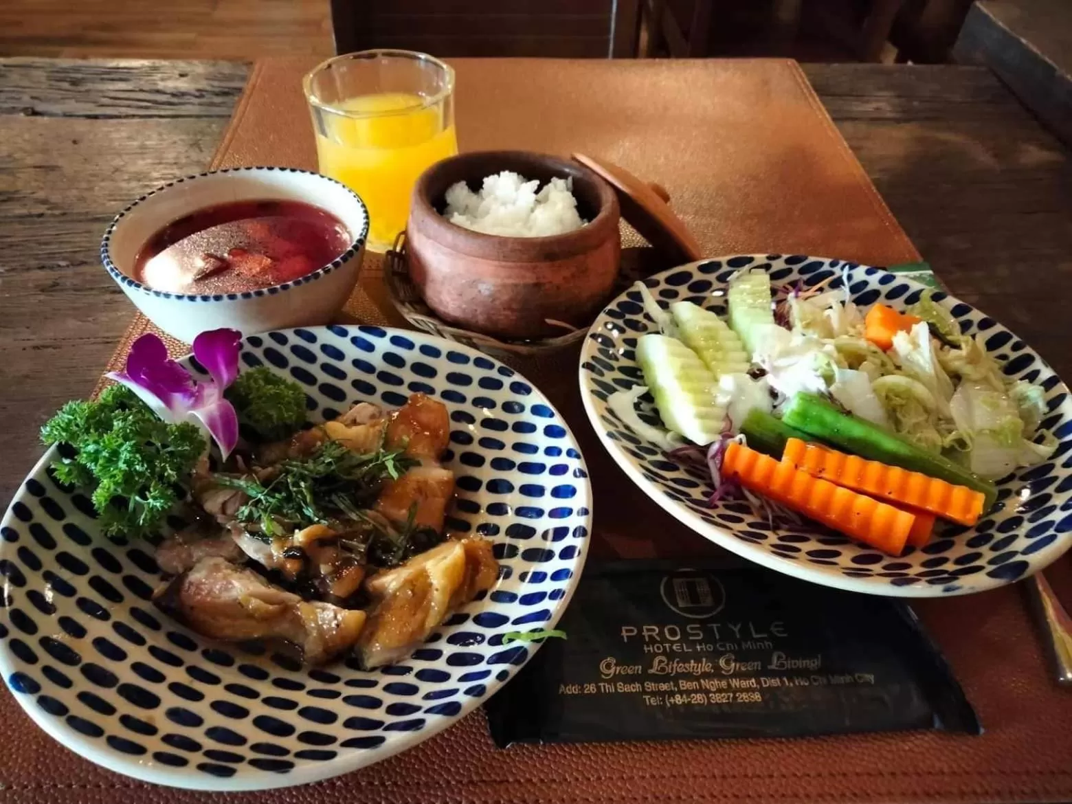 Restaurant/places to eat in Prostyle Hotel Ho Chi Minh プロスタイルホテルホーチミン