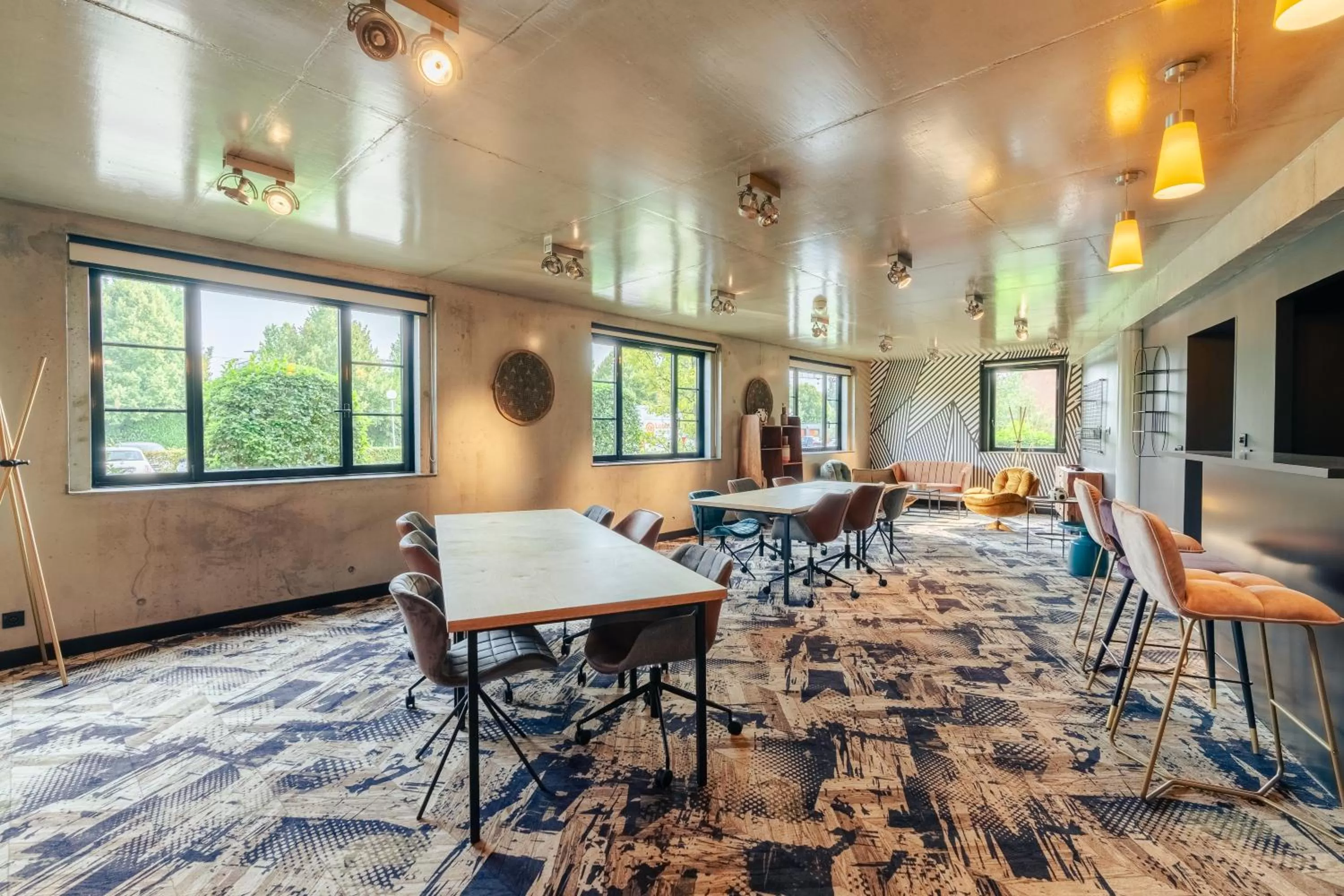 Meeting/conference room in Cowool Lille Villeneuve D'Ascq - Ex Olivarius