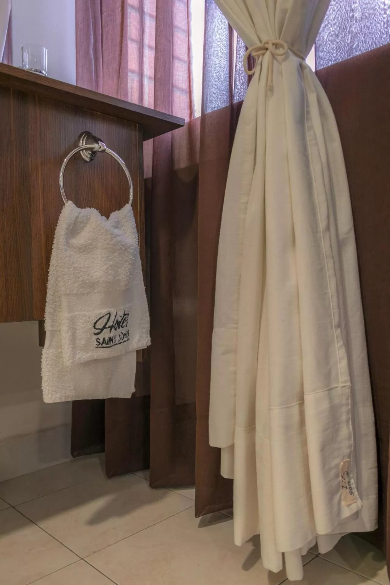 Photo of the whole room in Hotel Saint John