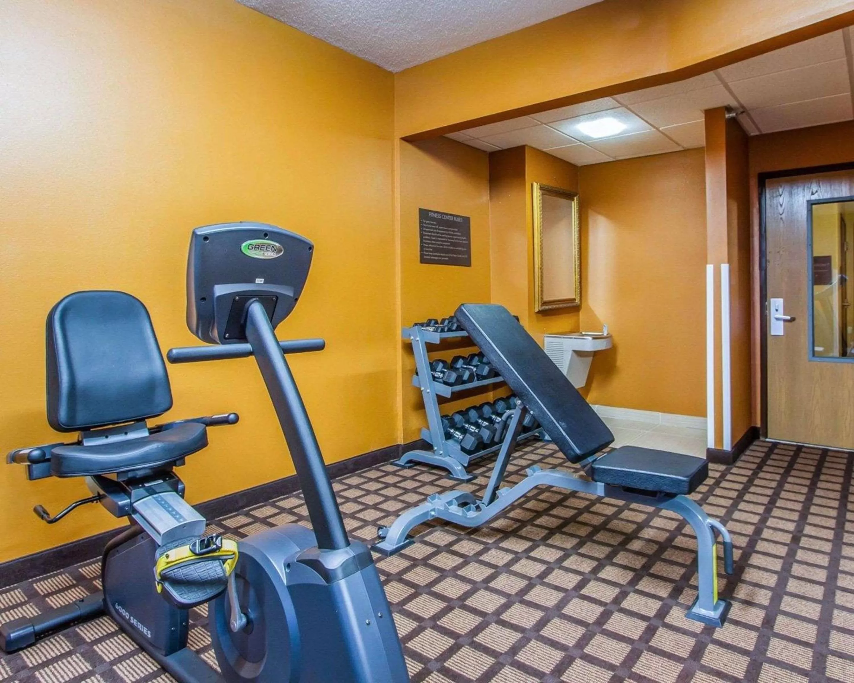 Fitness centre/facilities in Quality Inn Perryville I-55