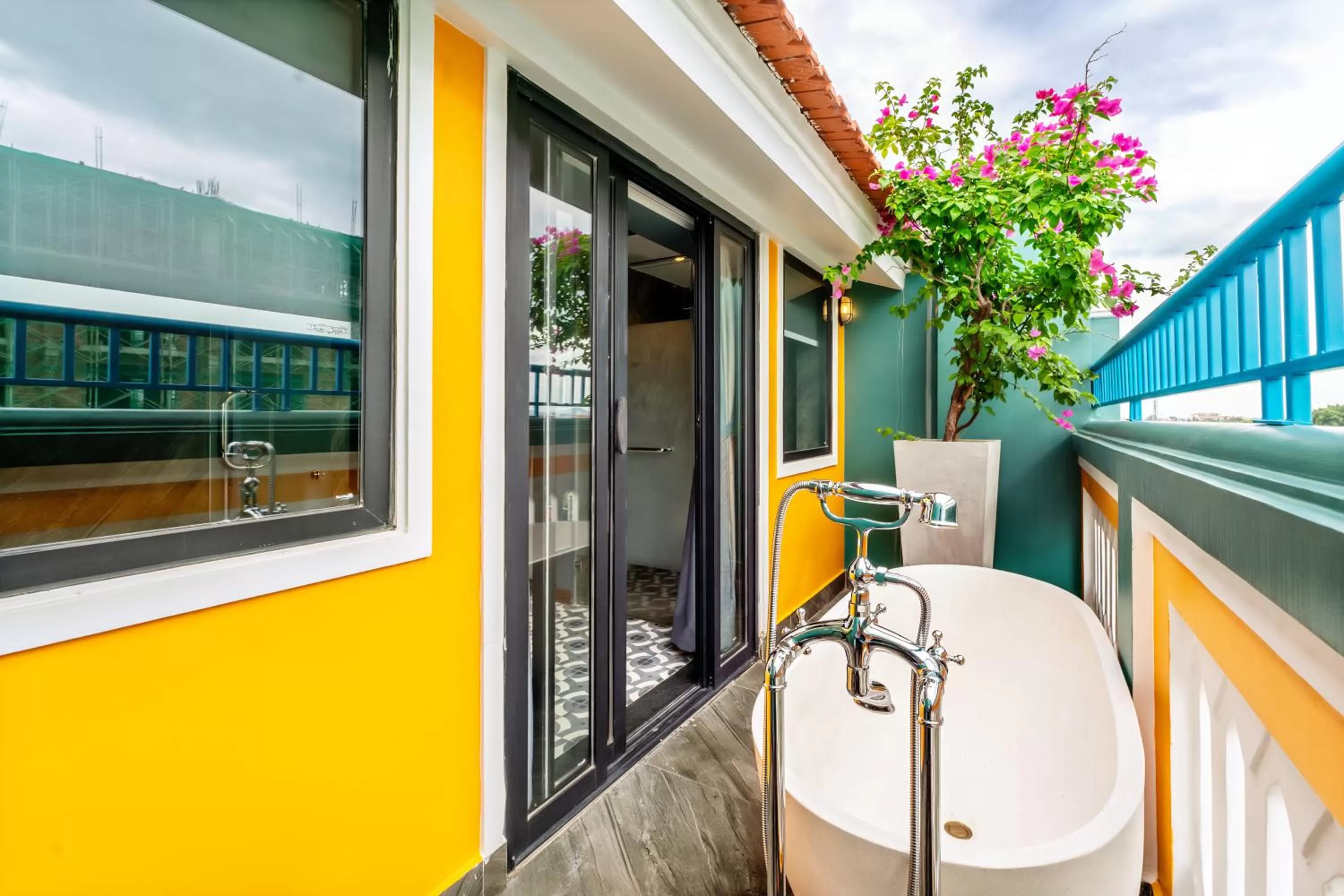 Bath in Son Hoi An Boutique Hotel & Spa