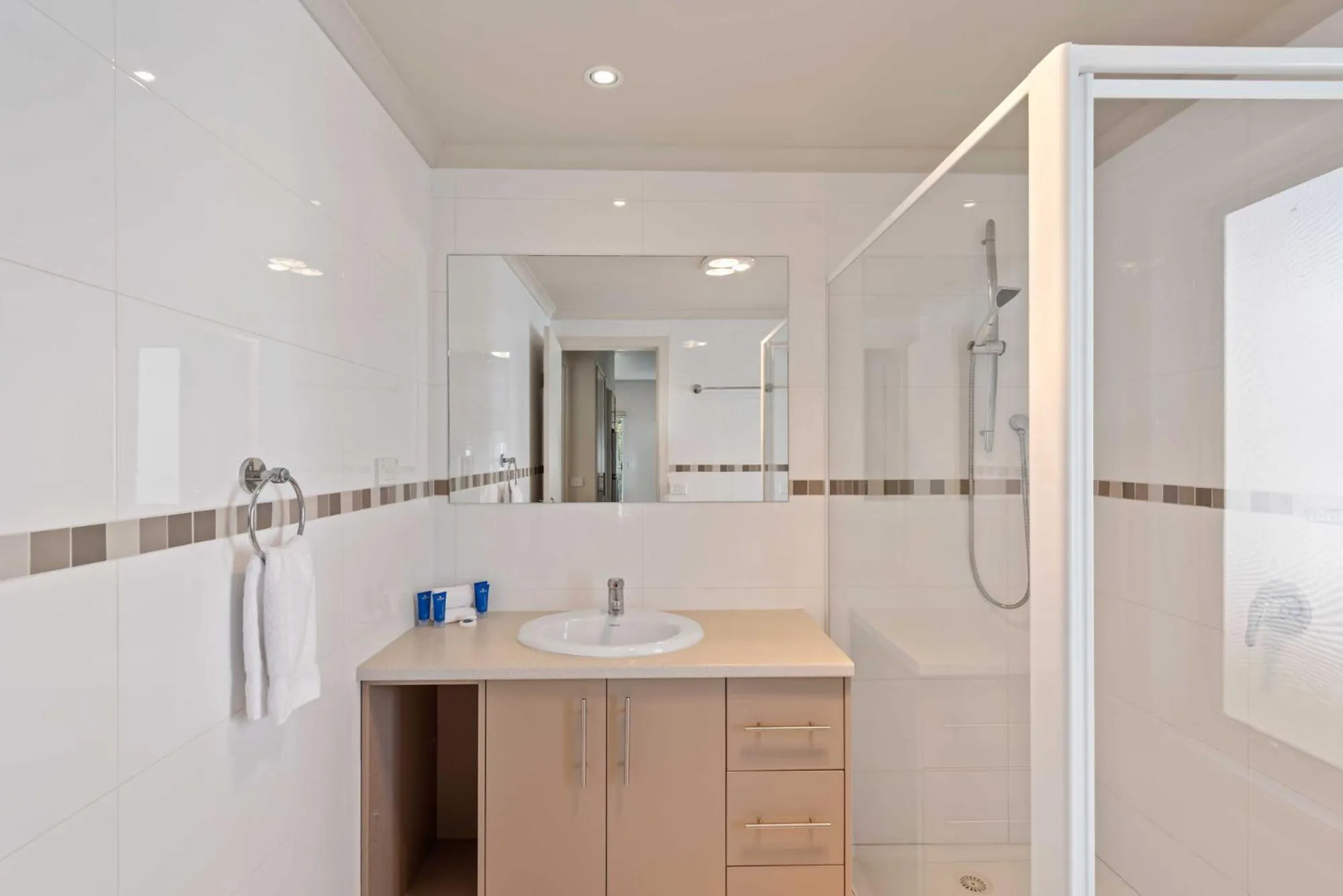Bathroom in Discovery Parks - Maidens Inn Moama