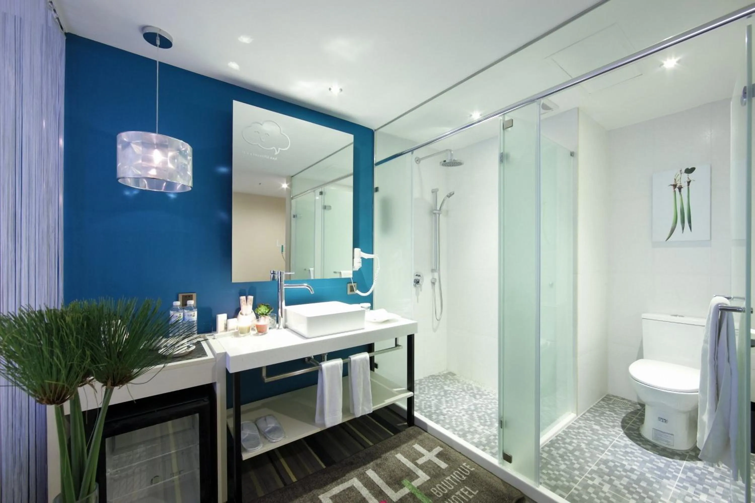 Toilet in Hotelday Tamsui