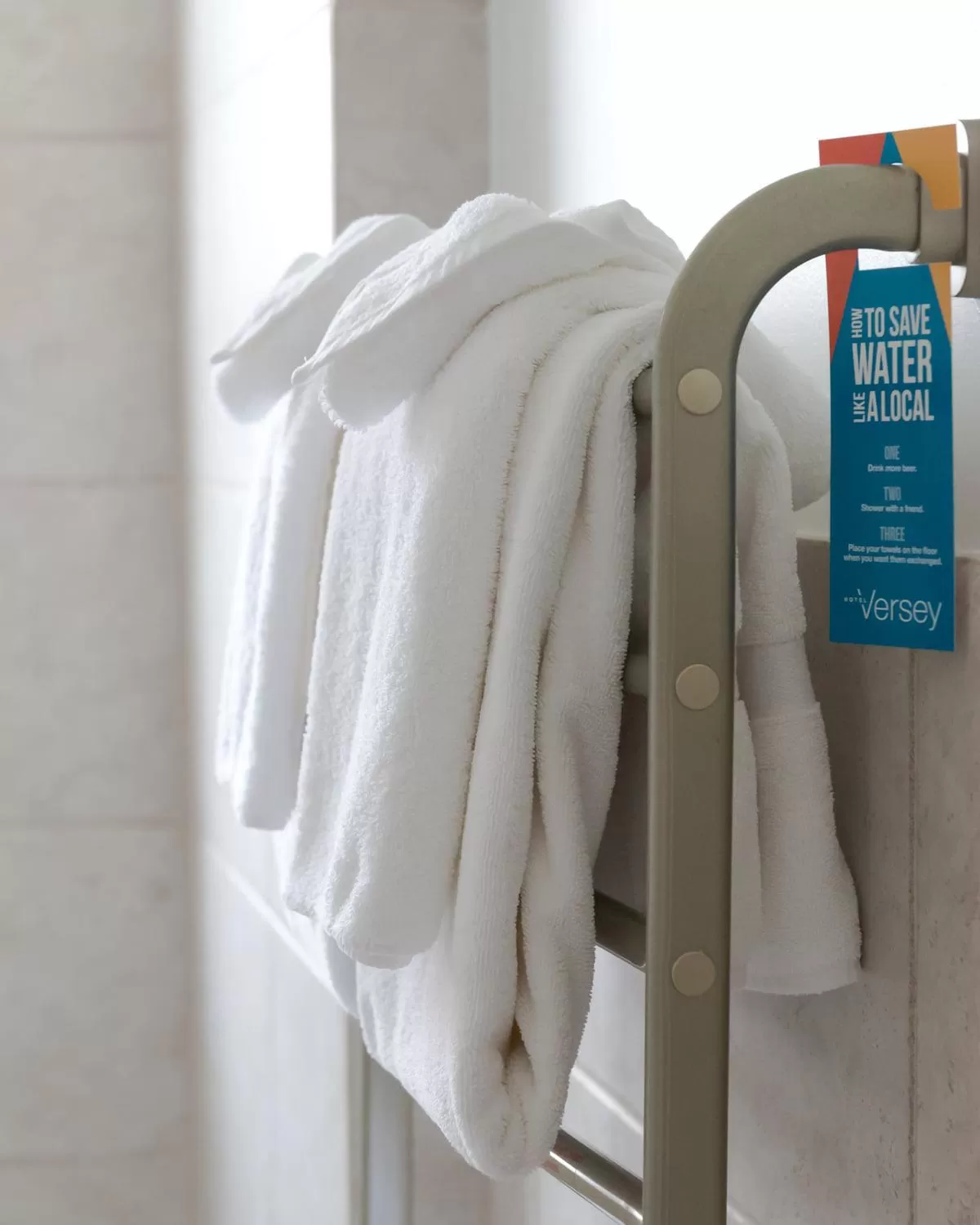 Bathroom in Hotel Versey Chicago Lincoln Park