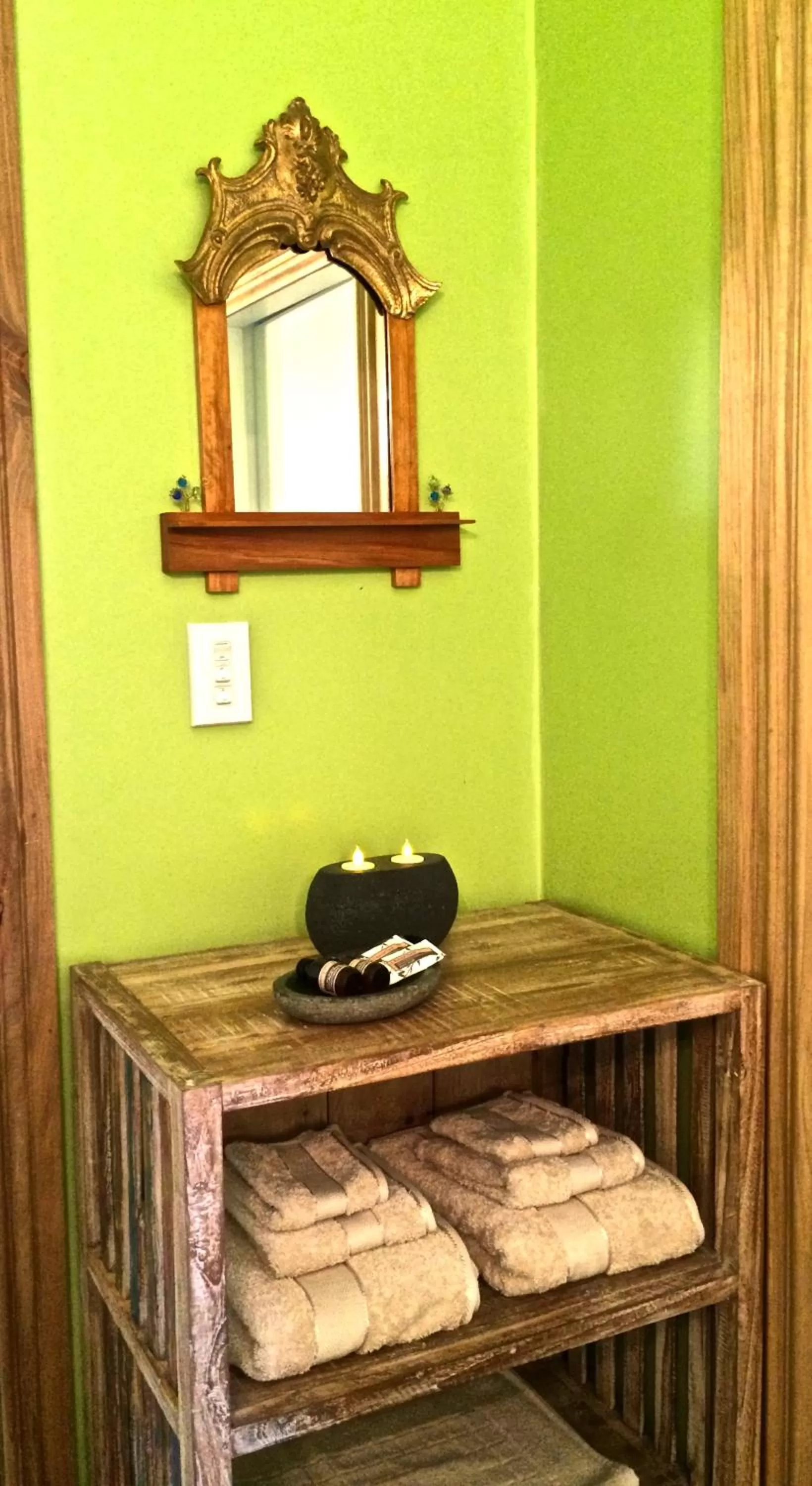 Bathroom in Artica Art & Accommodation