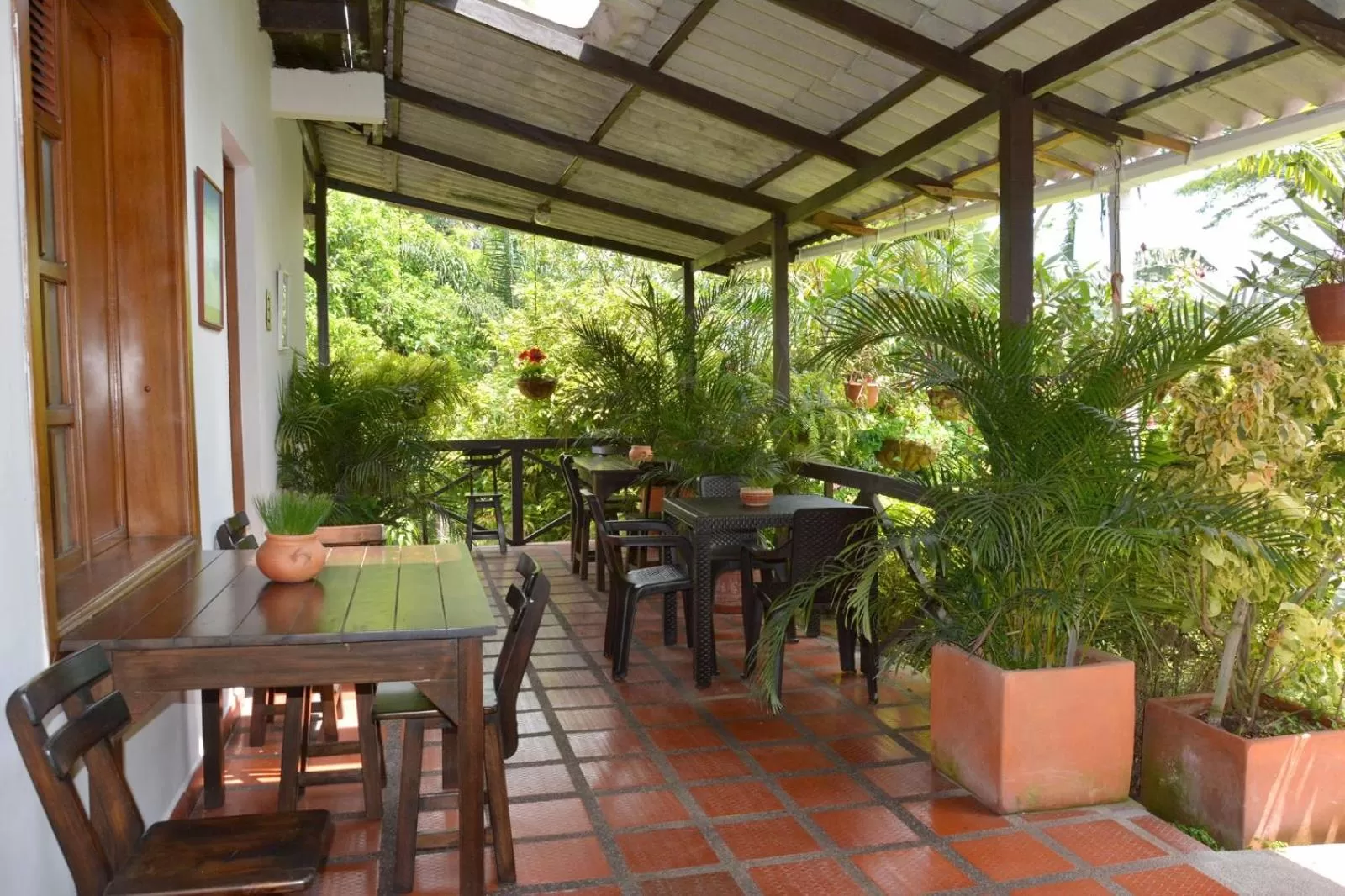 Property building, Restaurant/Places to Eat in Cabañas Las Bifloras