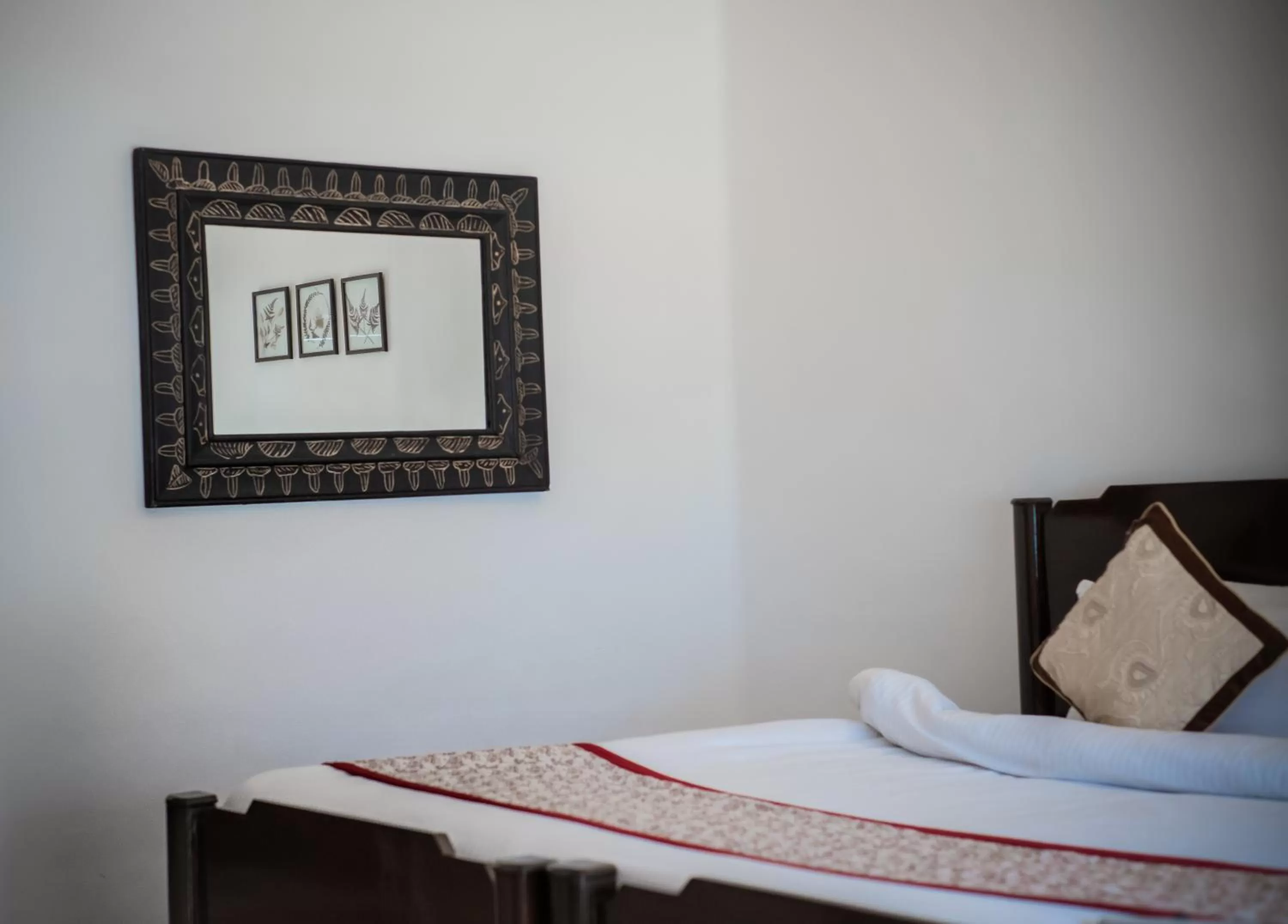 Bed in Bhikampur Lodge By Nine Hotels