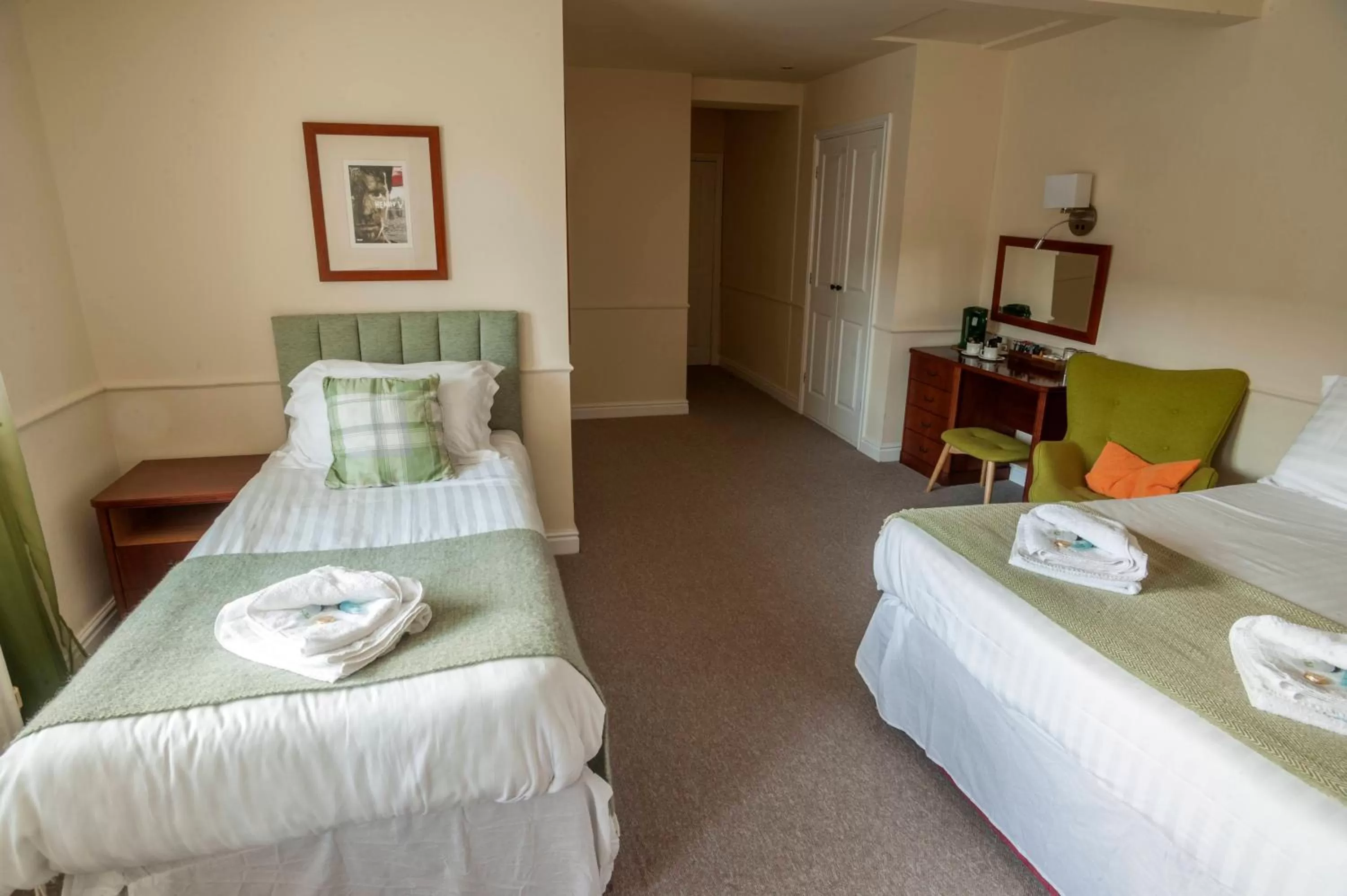 Bed in Shakespeare Inn