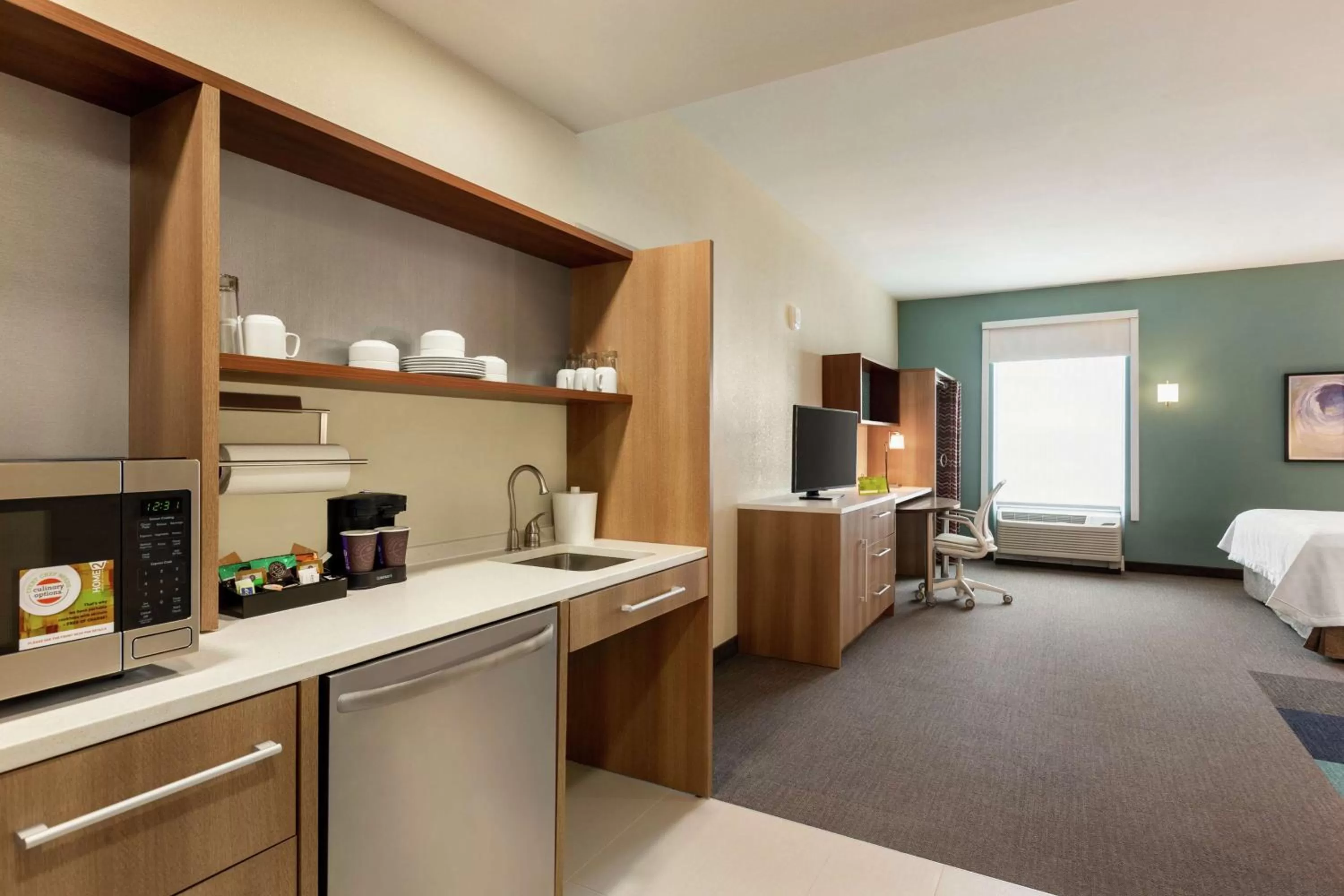 King Studio - Moblity/Hearing Accessible in Home2 Suites By Hilton Statesboro