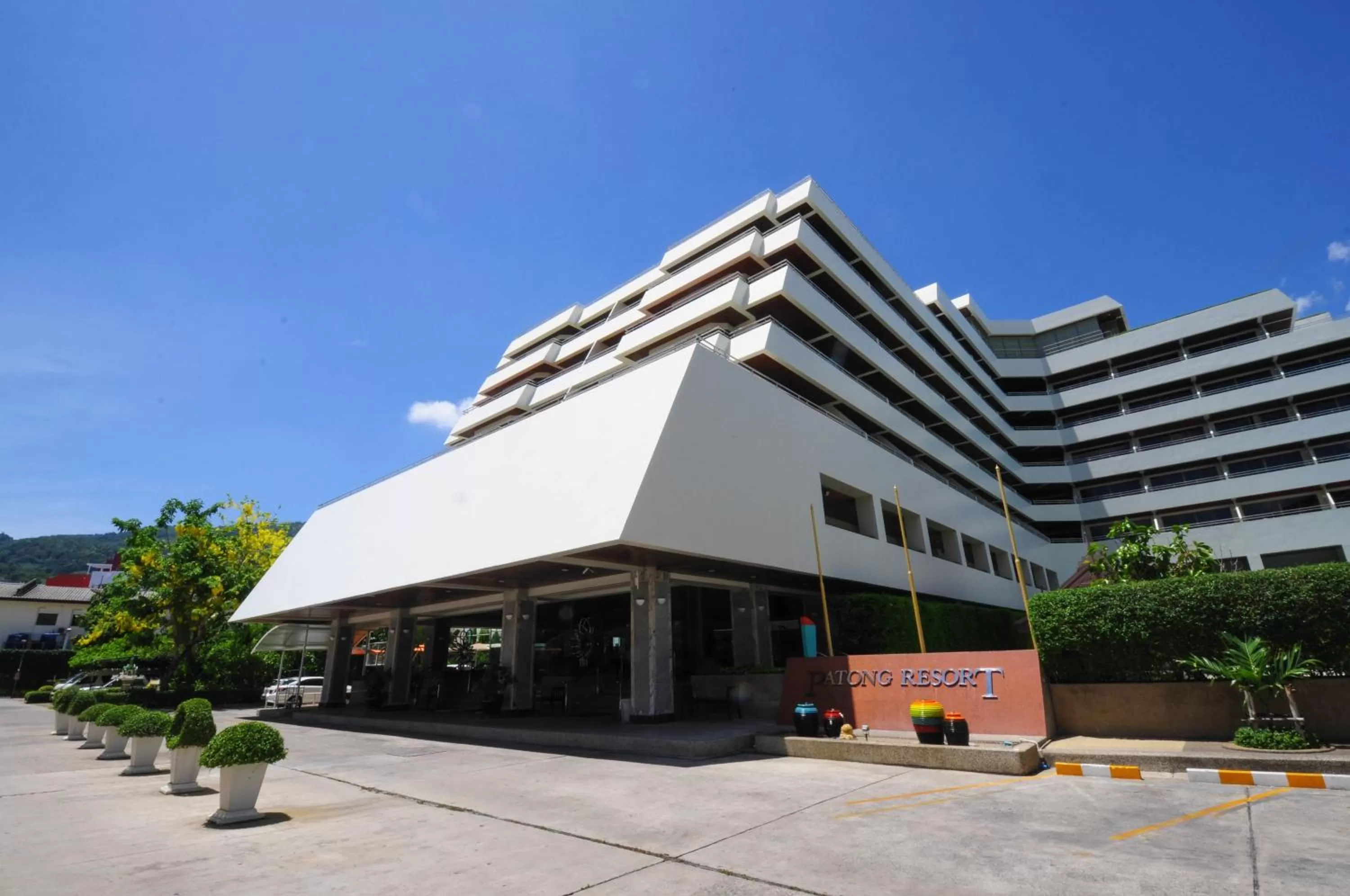 Property building in Patong Resort Hotel - SHA Extra Plus