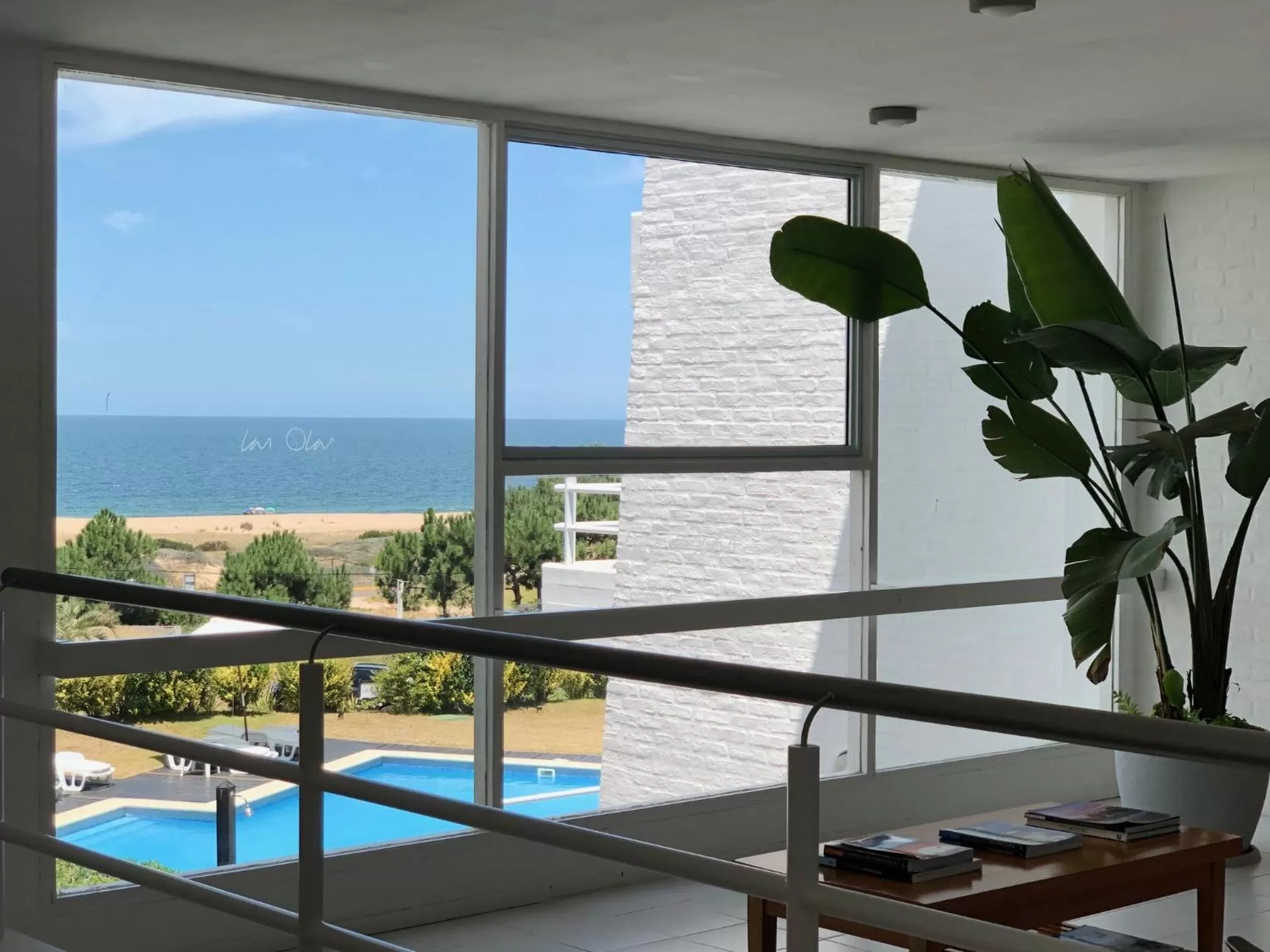 Balcony/Terrace, Pool View in Hotel Las Olas Resort