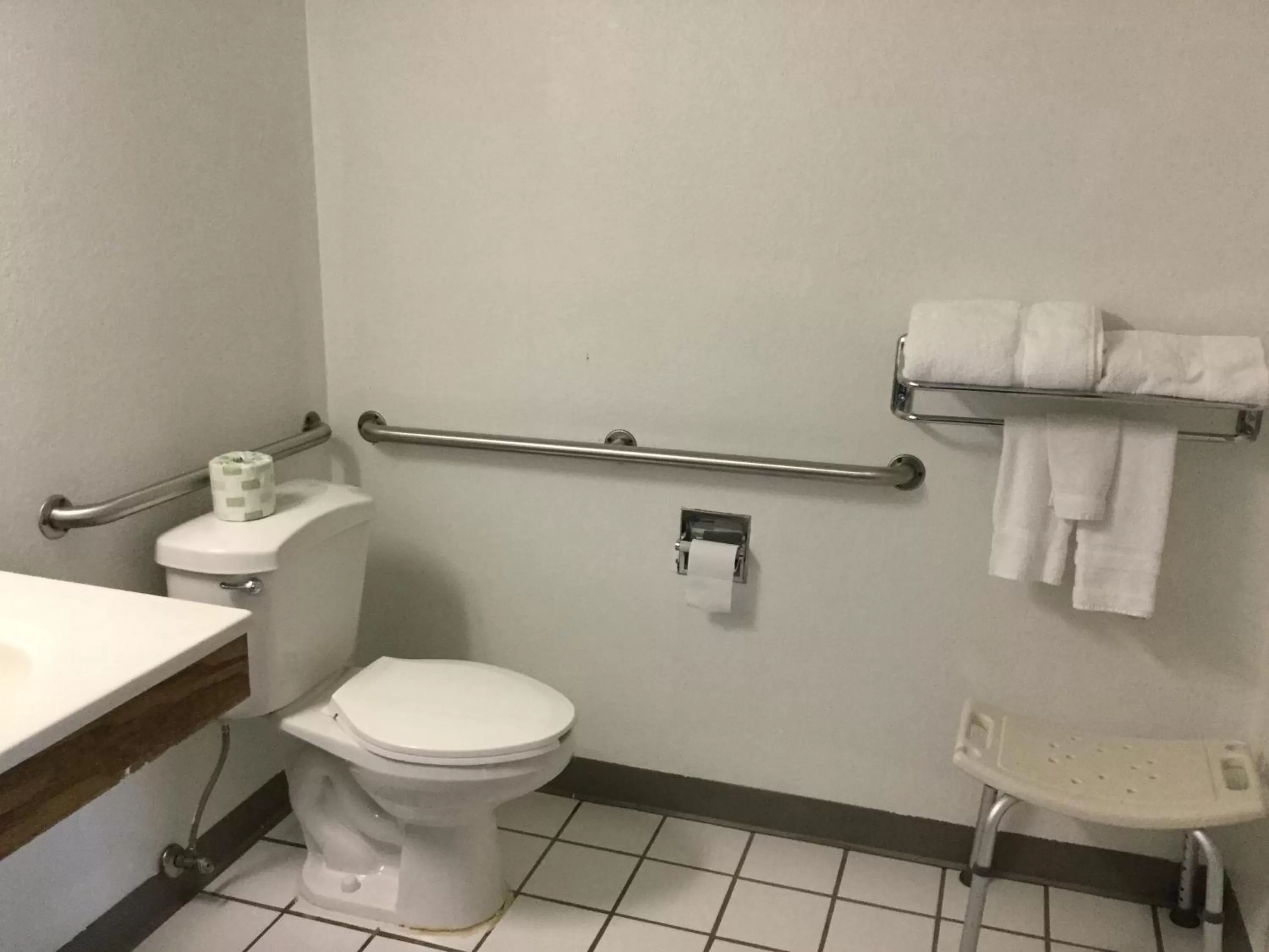 Bathroom in Super 8 by Wyndham New Stanton