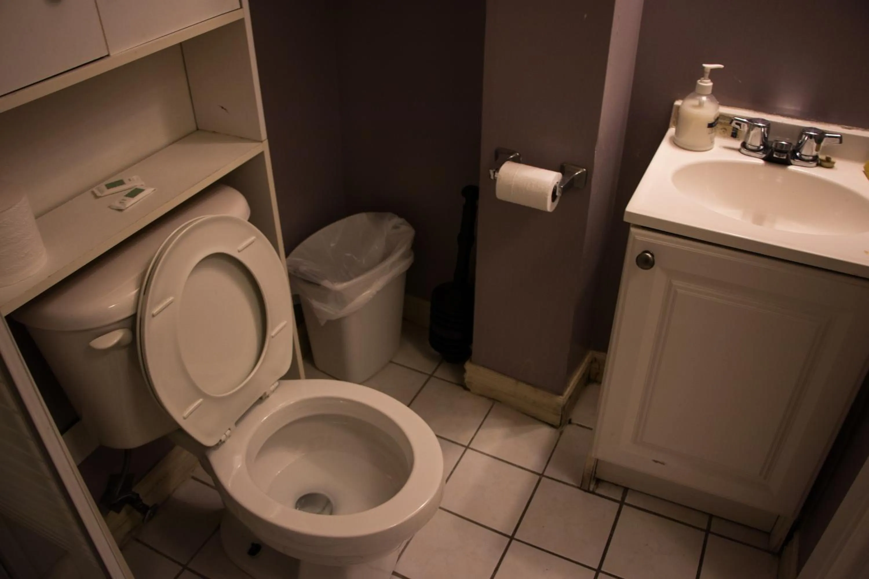 Toilet in Saint Lawrence Residences and Suites