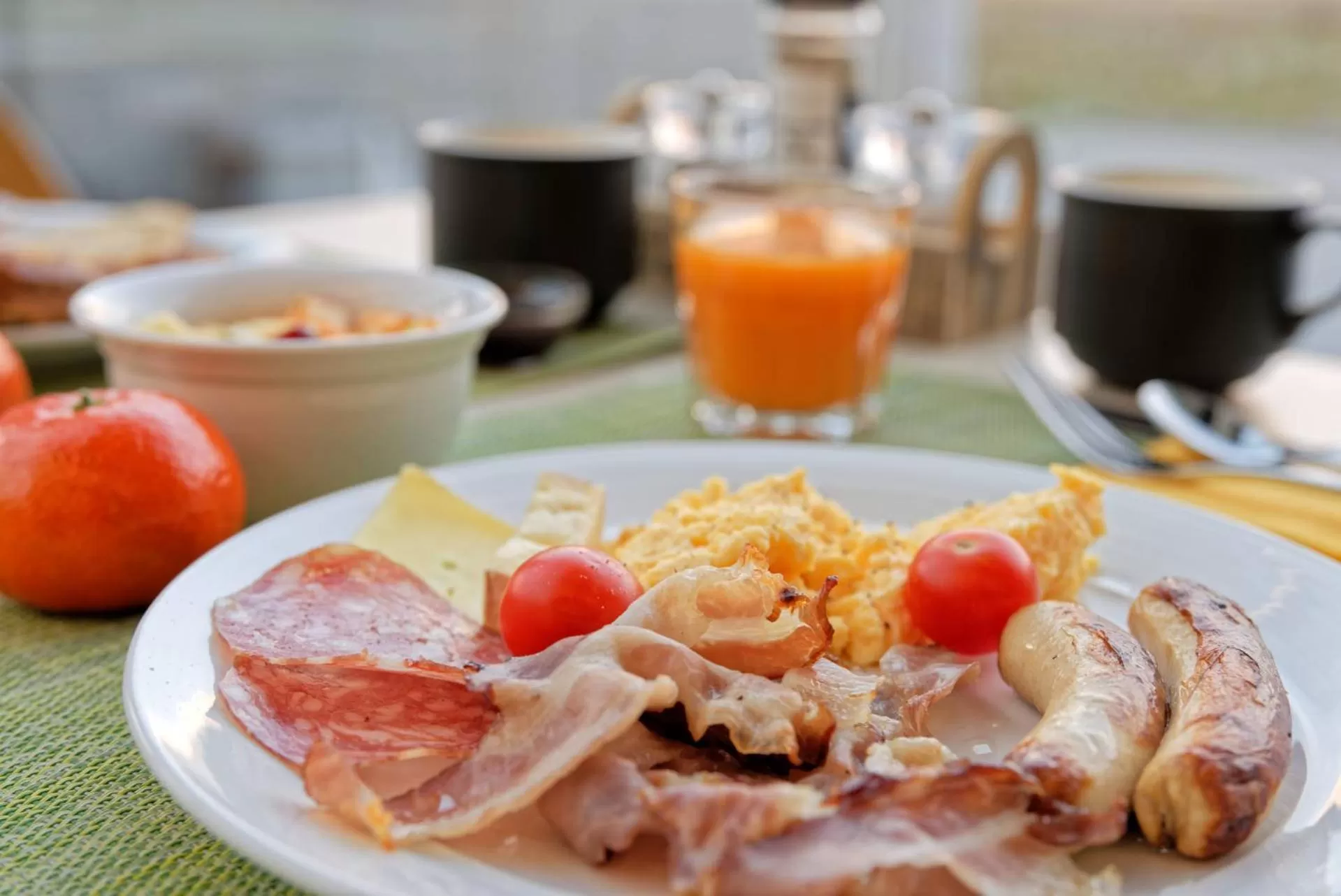 Food and drinks in Martigny Boutique-Hôtel