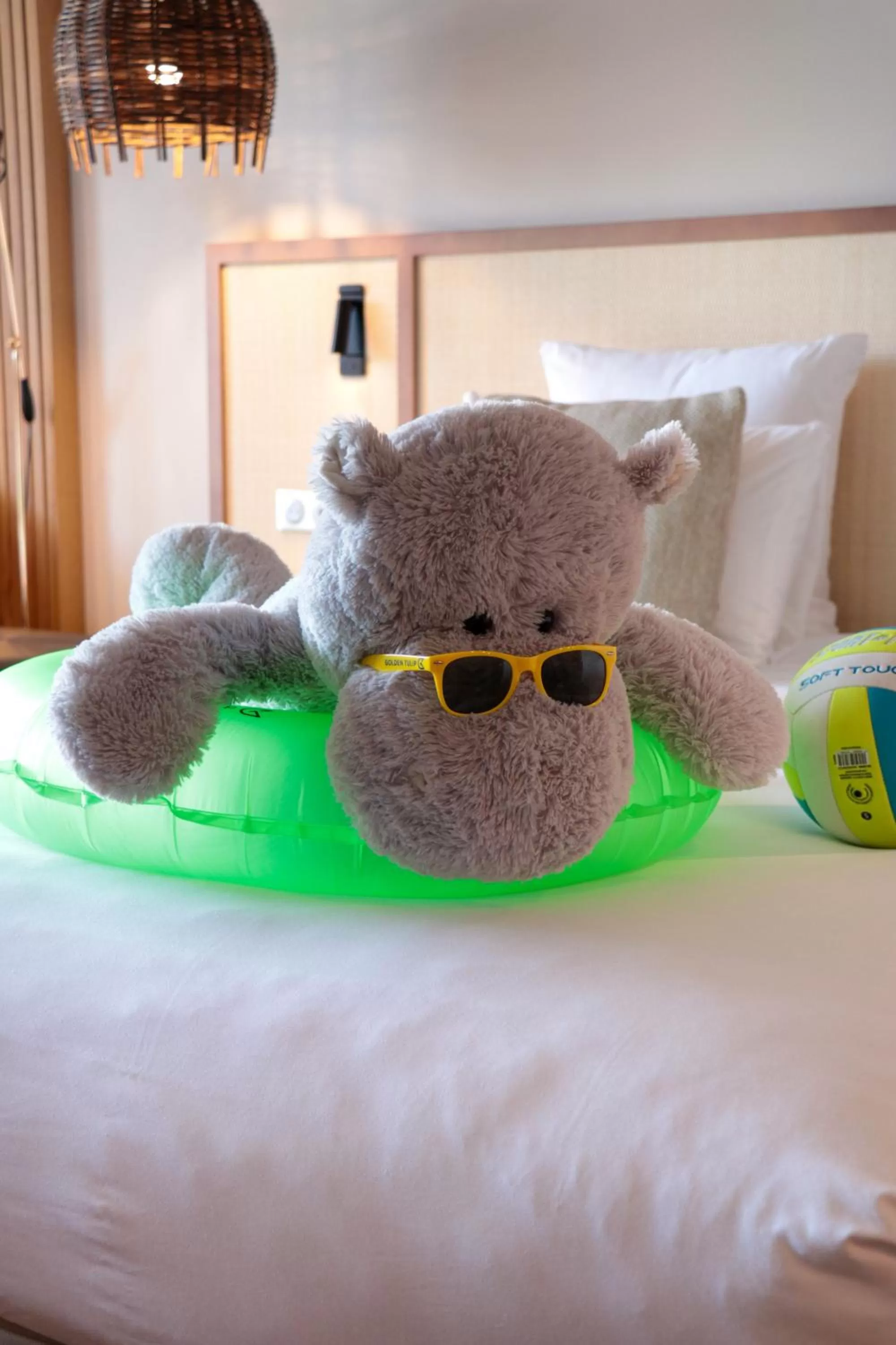 Bed in Golden Tulip Porto-Vecchio