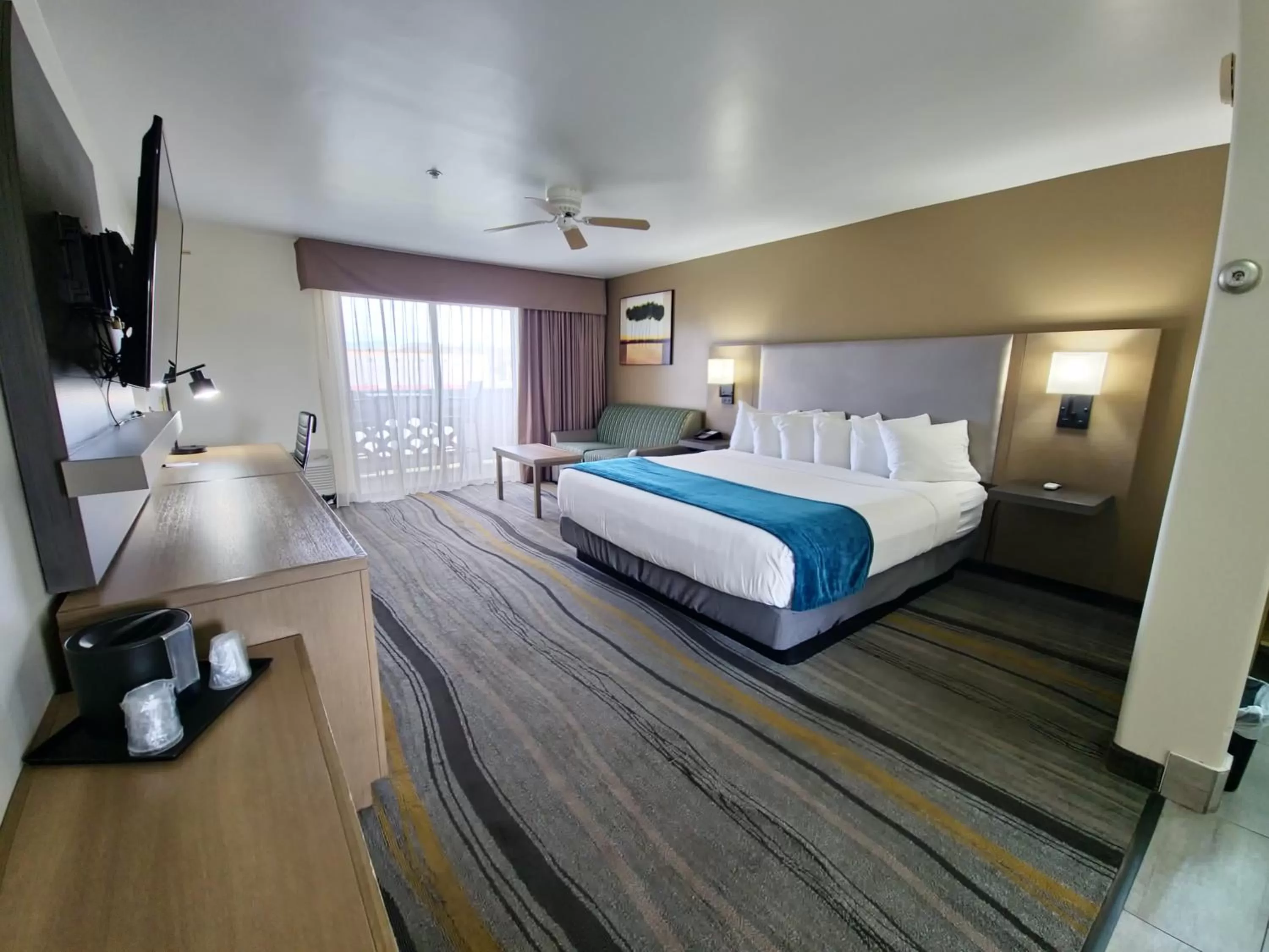 Bed in Los Viajeros Inn