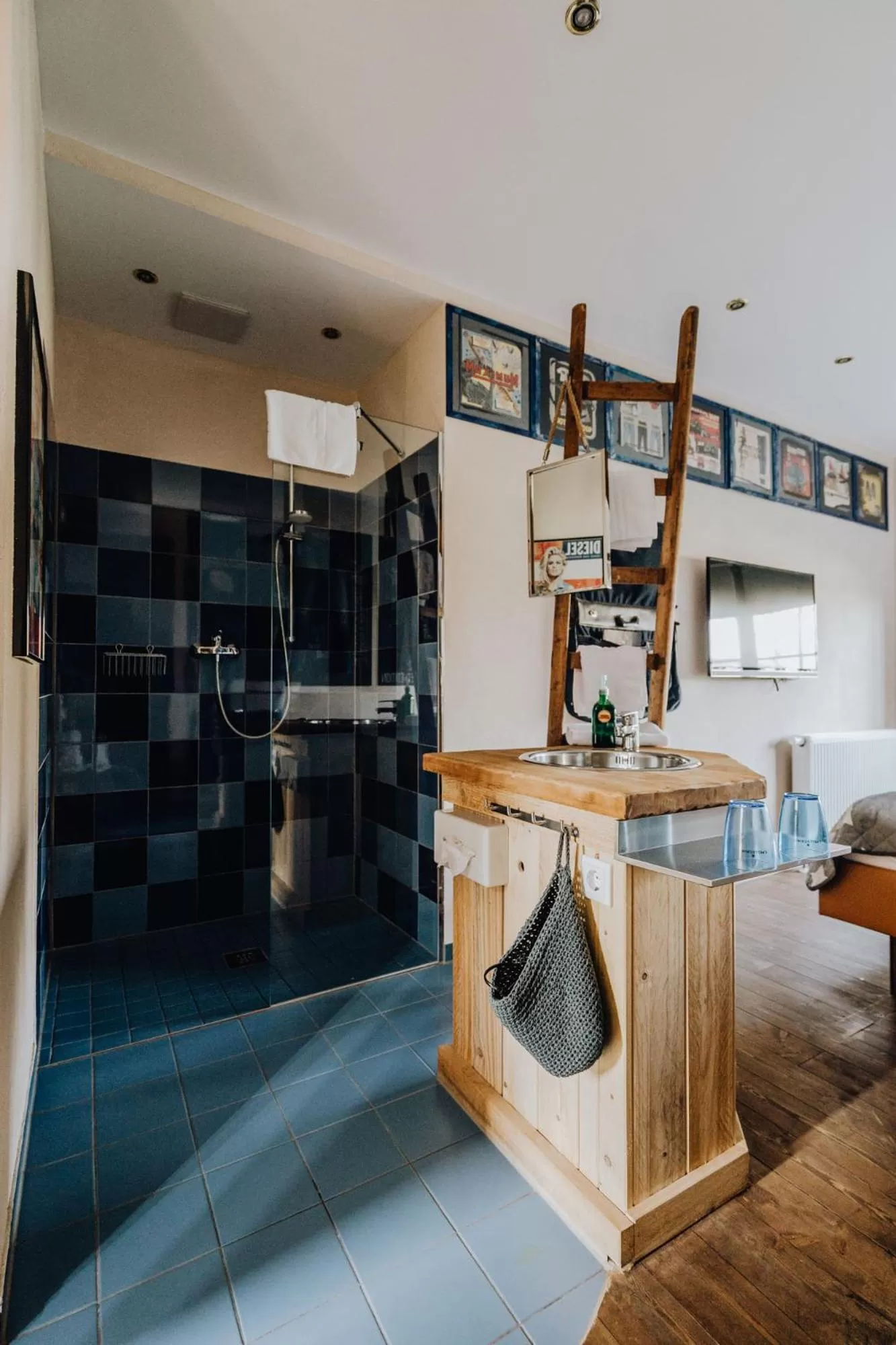 Bathroom in Road Stop Mettmann