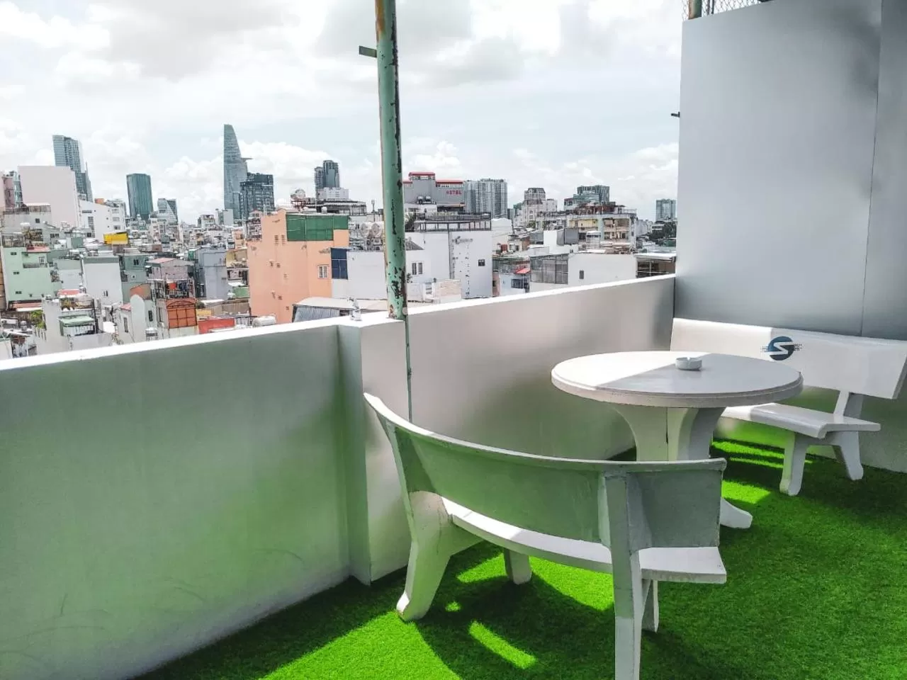 Garden in Spotlight Hotel