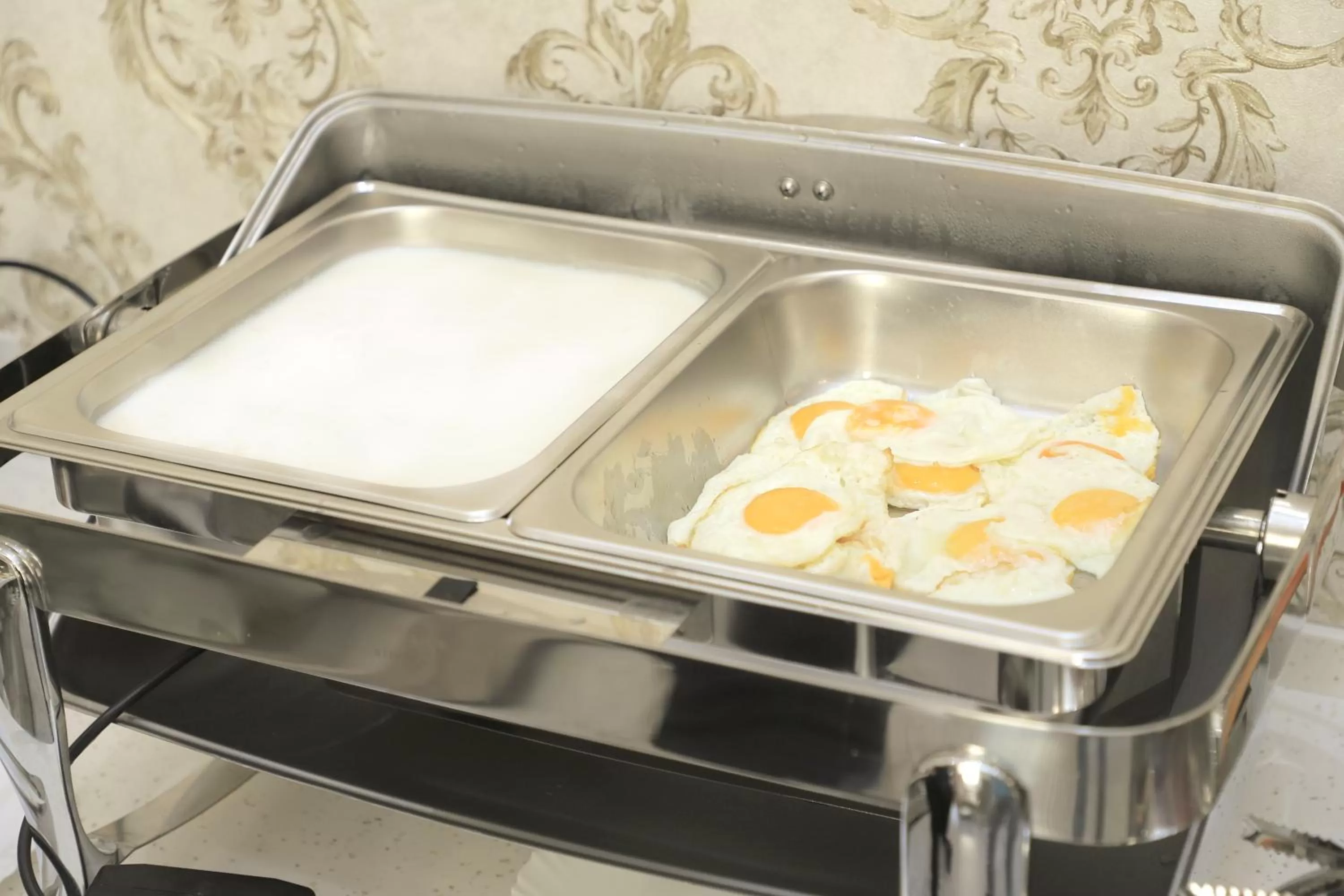 Food and drinks in Osiyo Palace