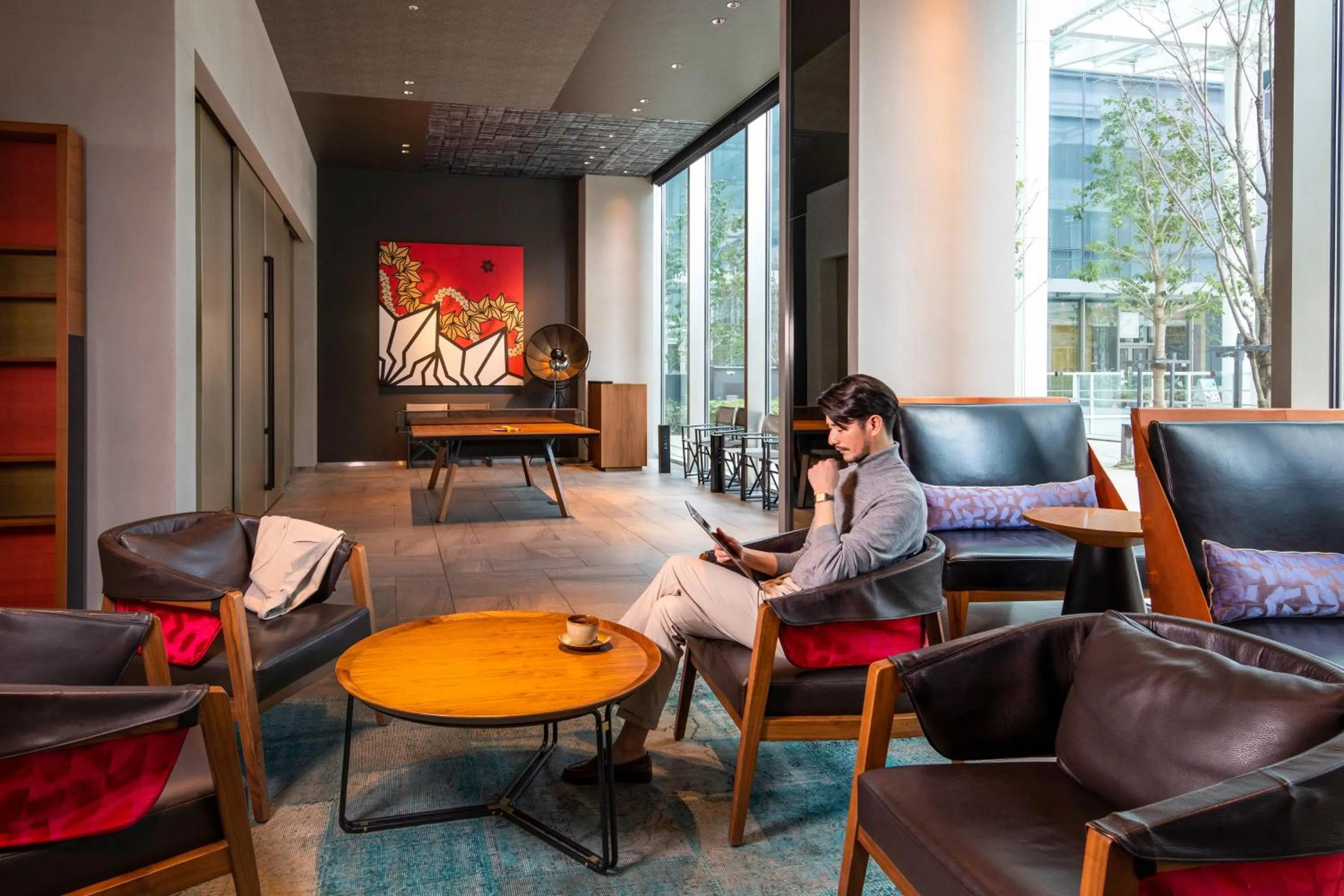 Lounge or bar in Pullman Tokyo Tamachi