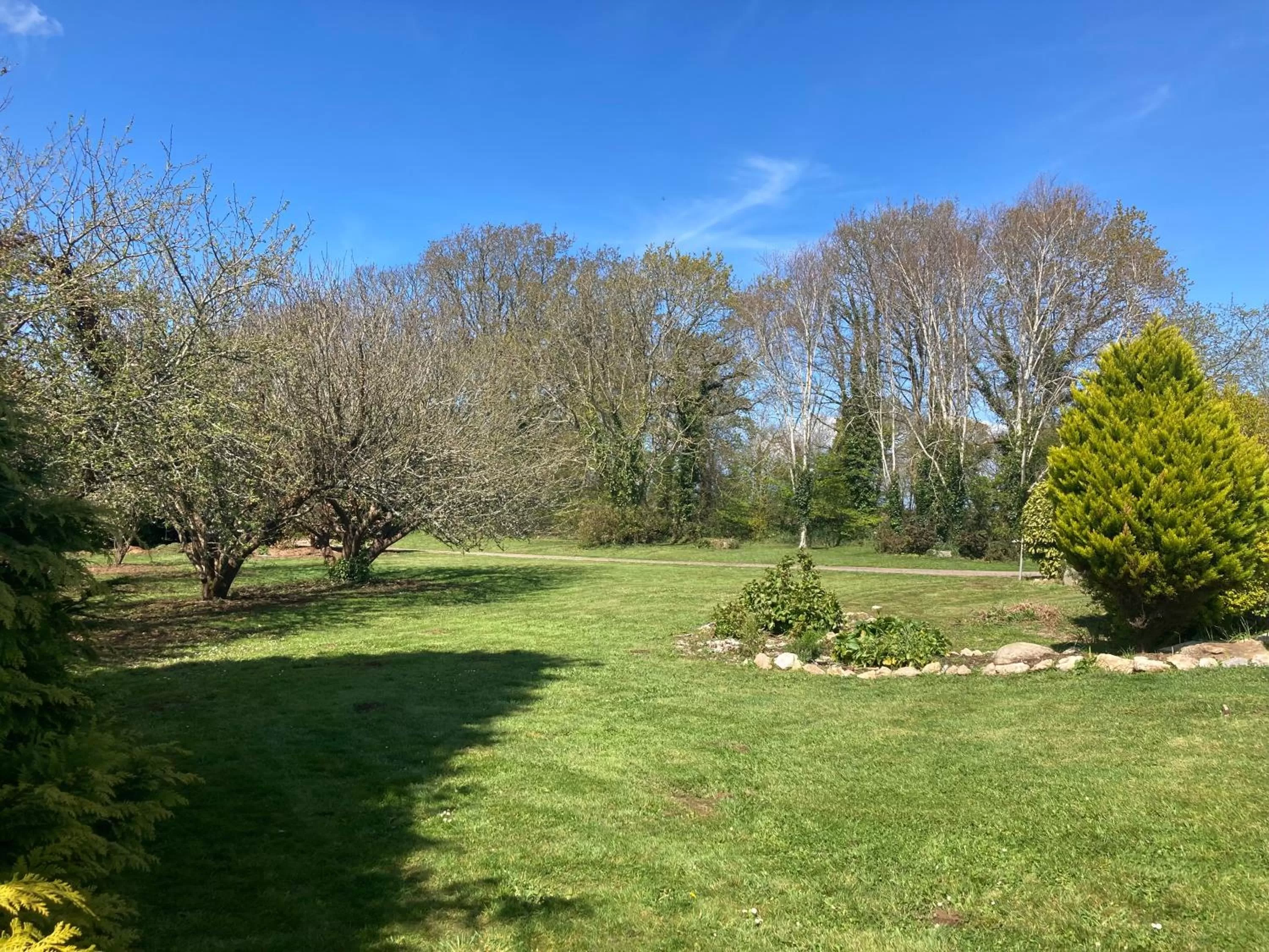 Garden in Chambre privée-Kermoal