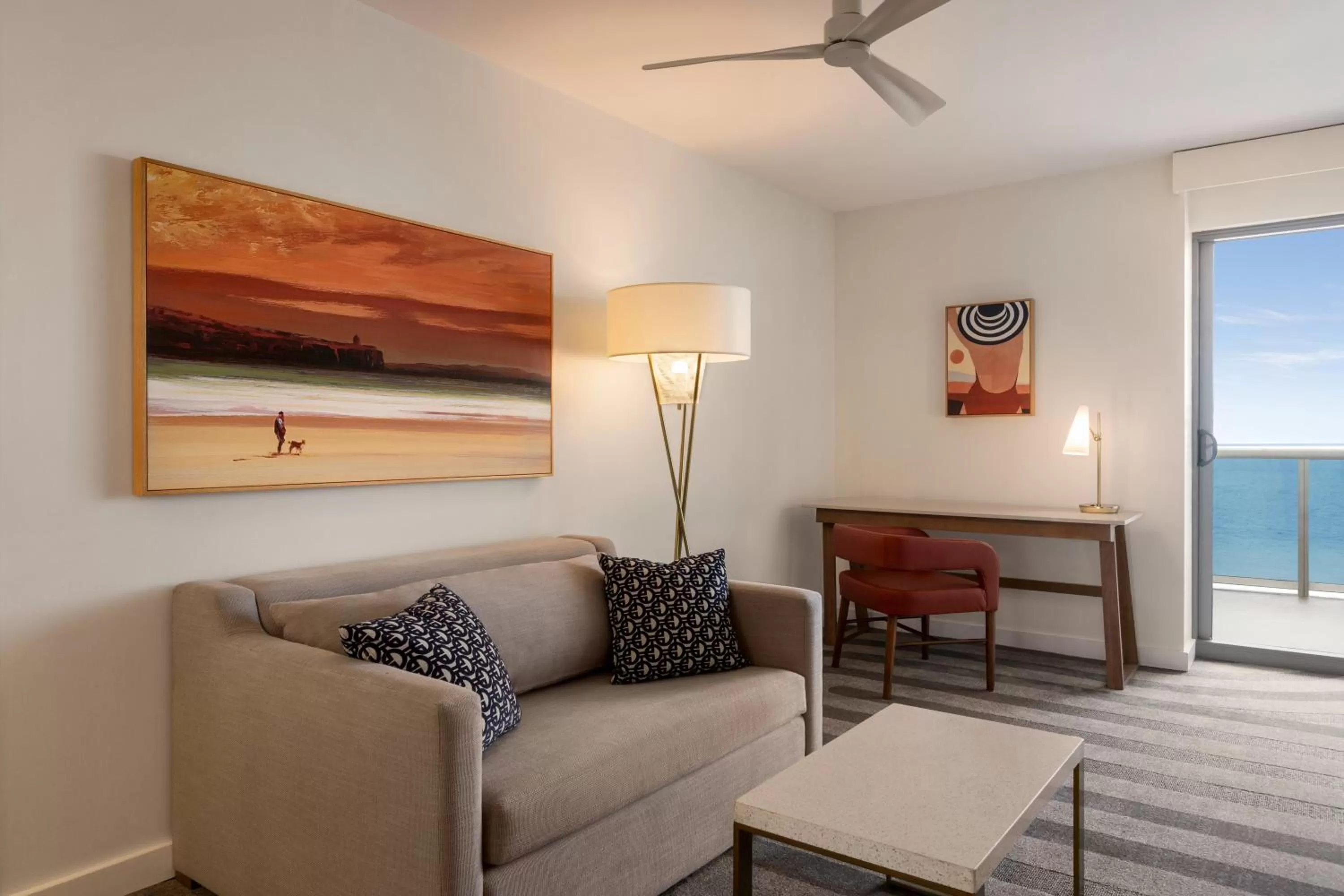Living room in Hilton Cabana Miami Beach Resort