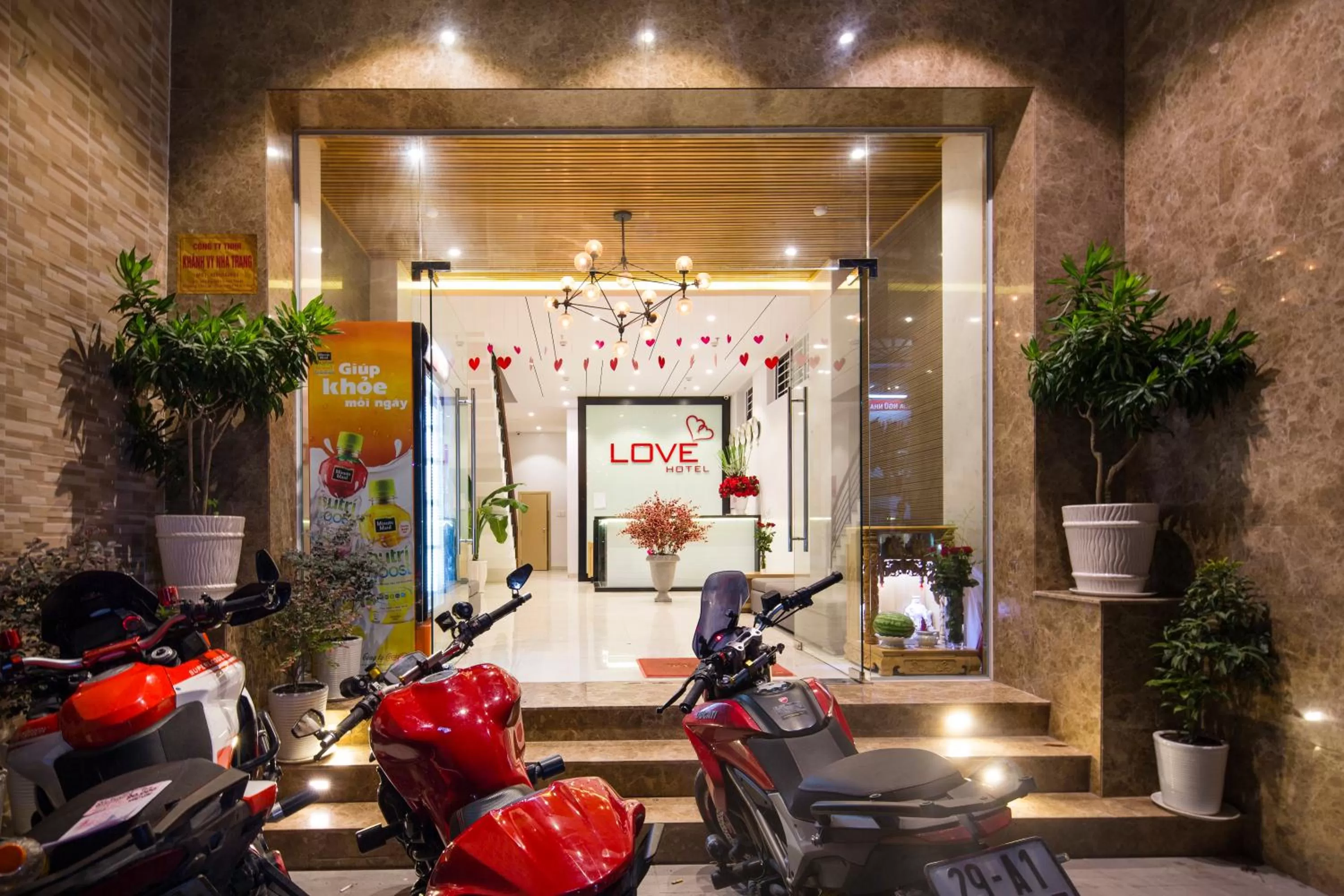 Living room, Lounge/Bar in Love Hotel