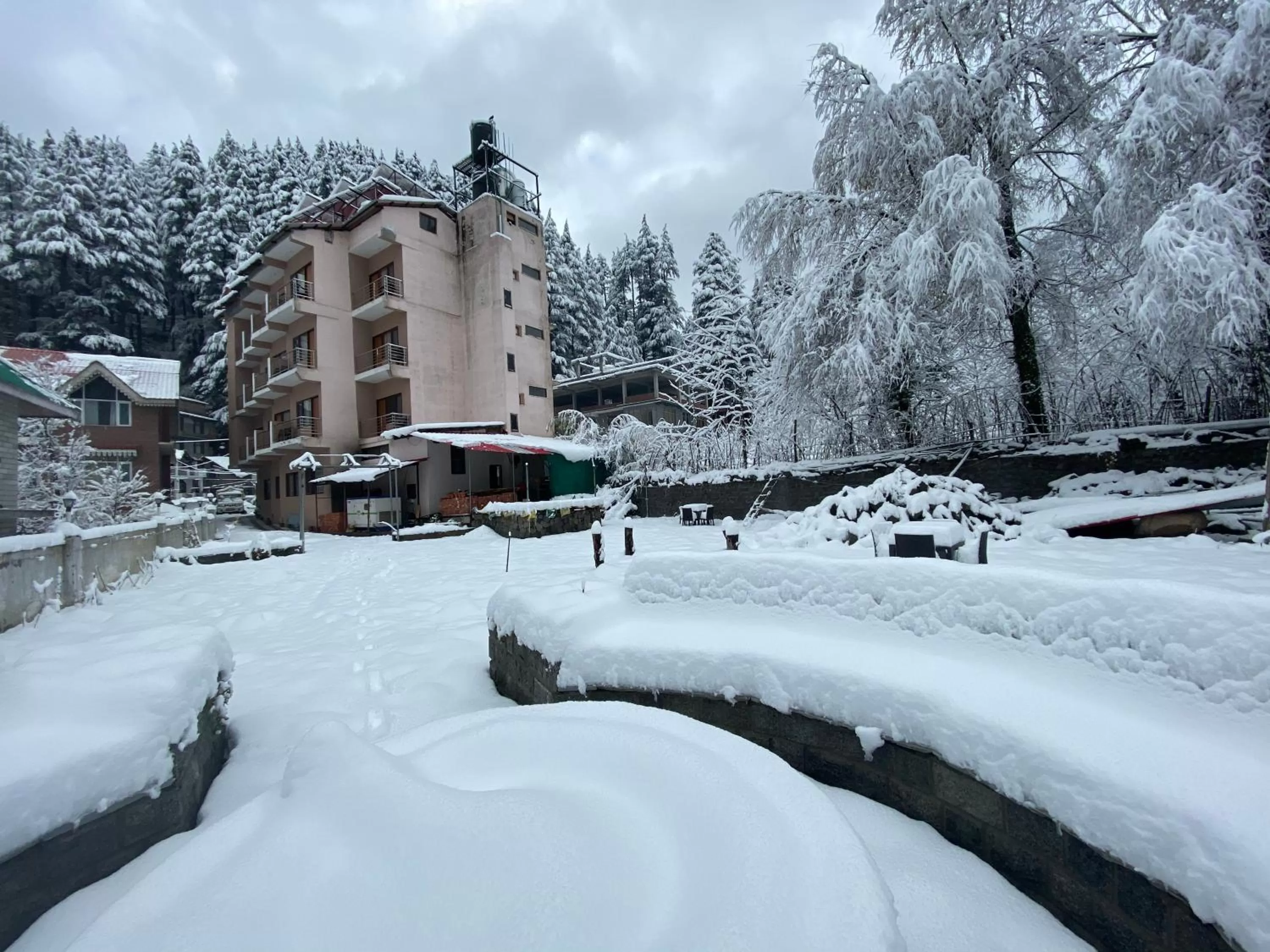 Property building, Winter in Hotel Ambika Resort Manali