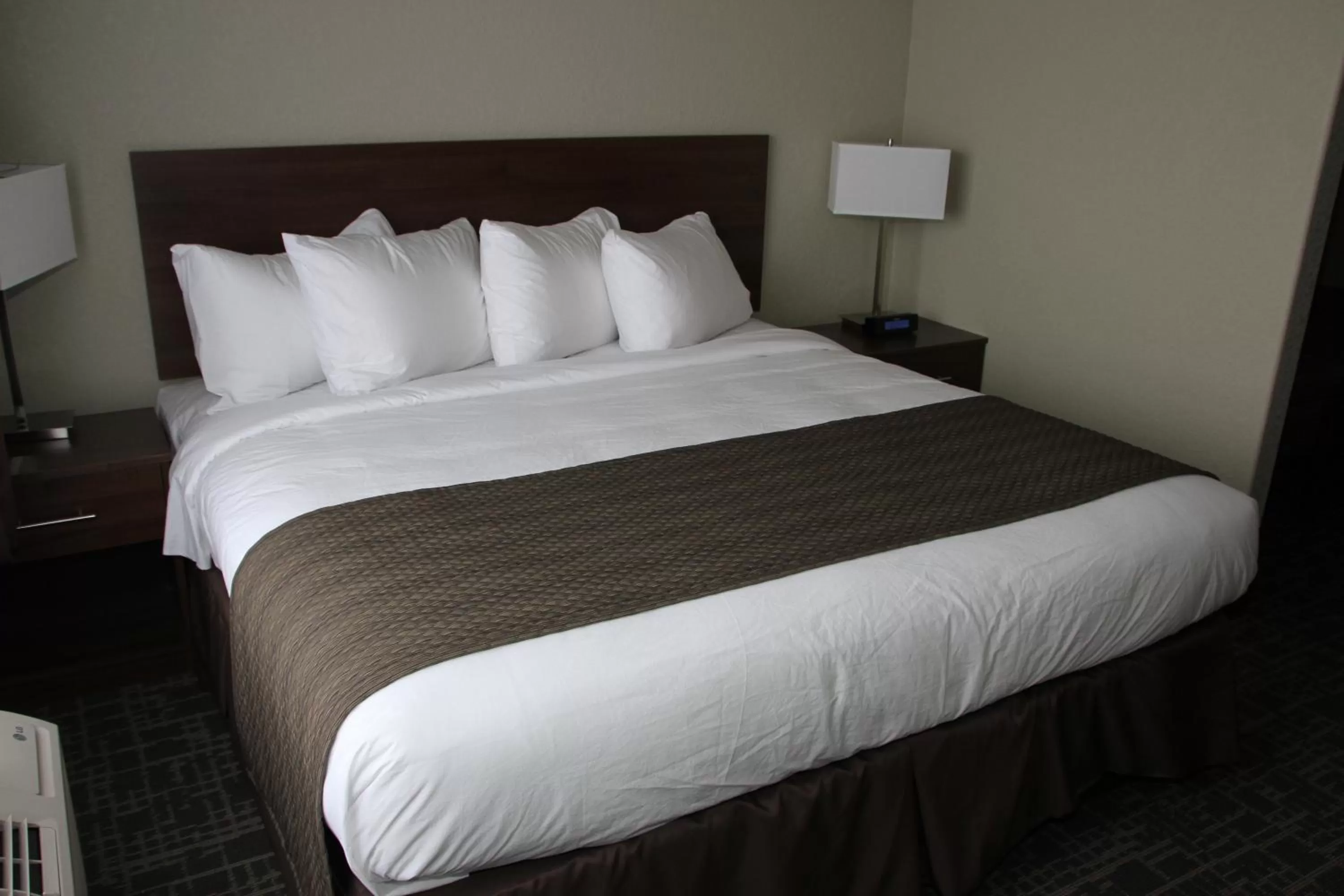Bed in Days Inn & Suites by Wyndham Yorkton