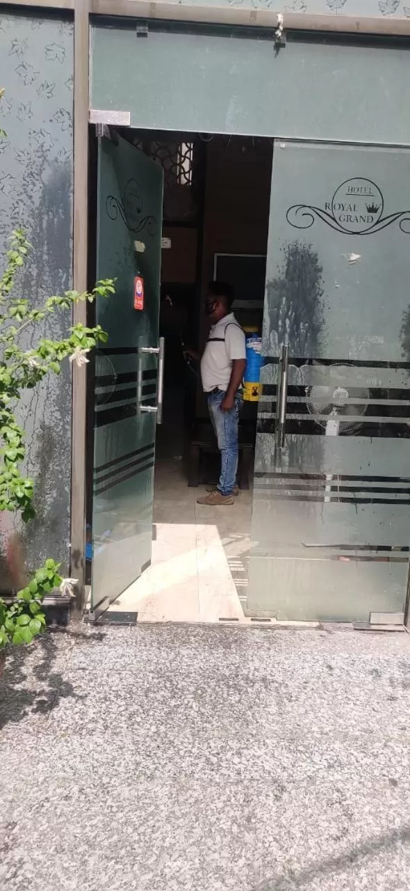 Hotel Royal Grand - Opposite Axis Bank East Patel Nagar