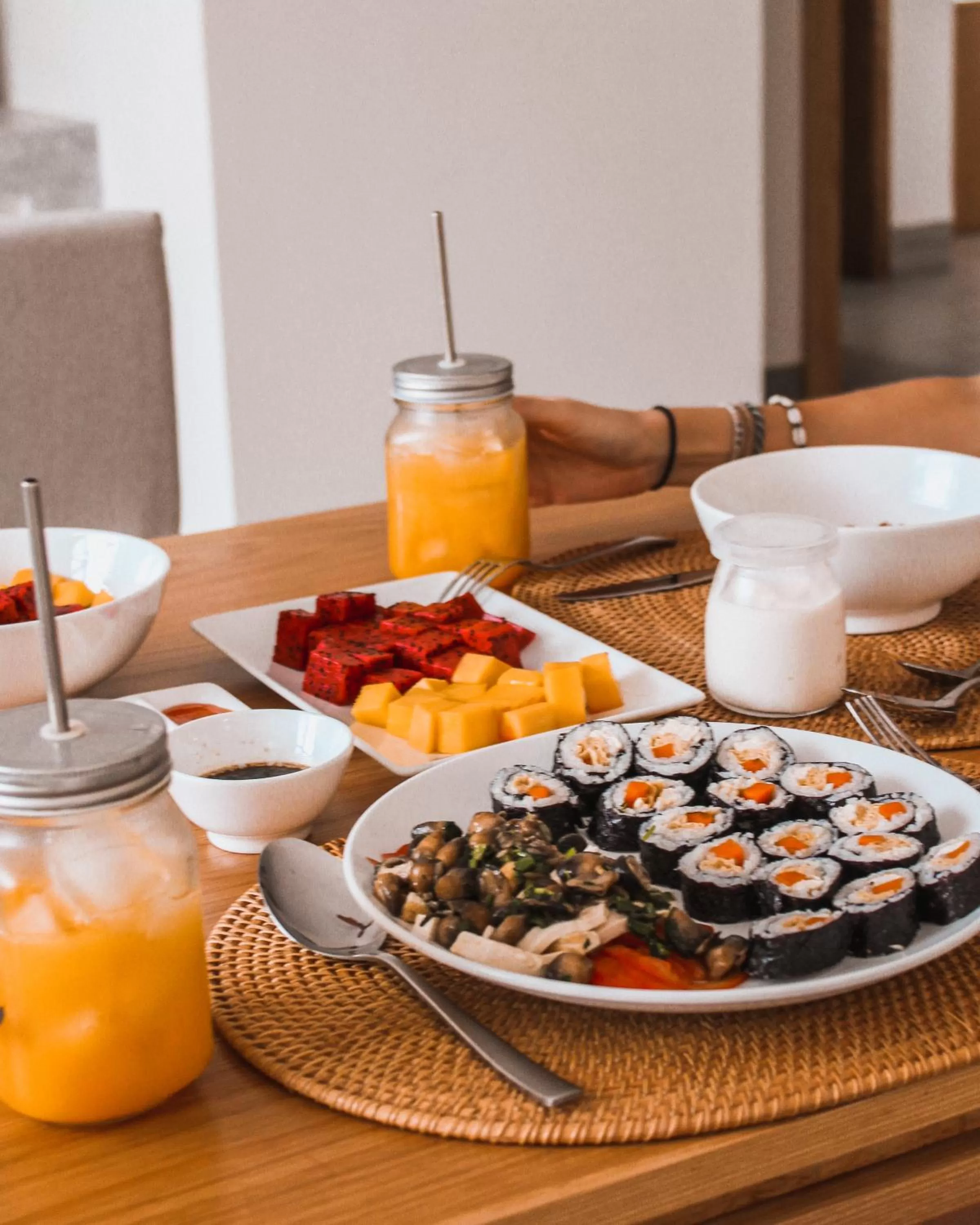 Food and drinks in The Watermark Beachside Hotel