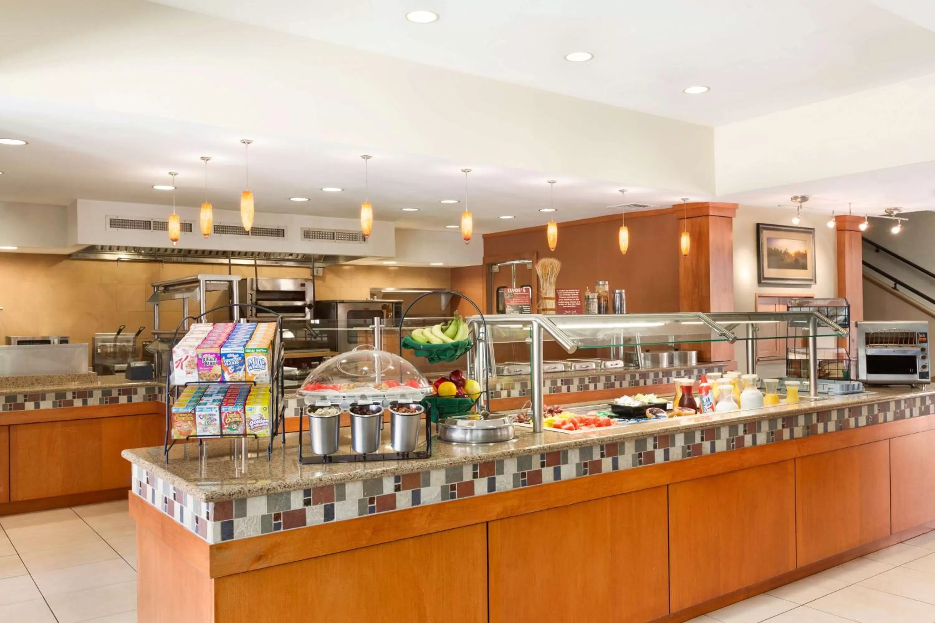 Dining area in Hilton Garden Inn Lancaster