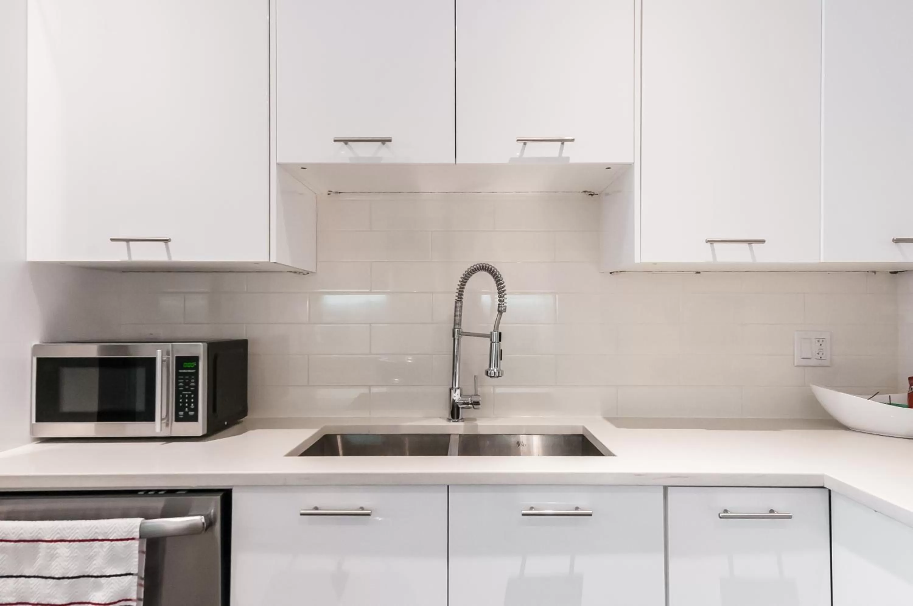 Kitchen or kitchenette in Parc Avenue Lofts