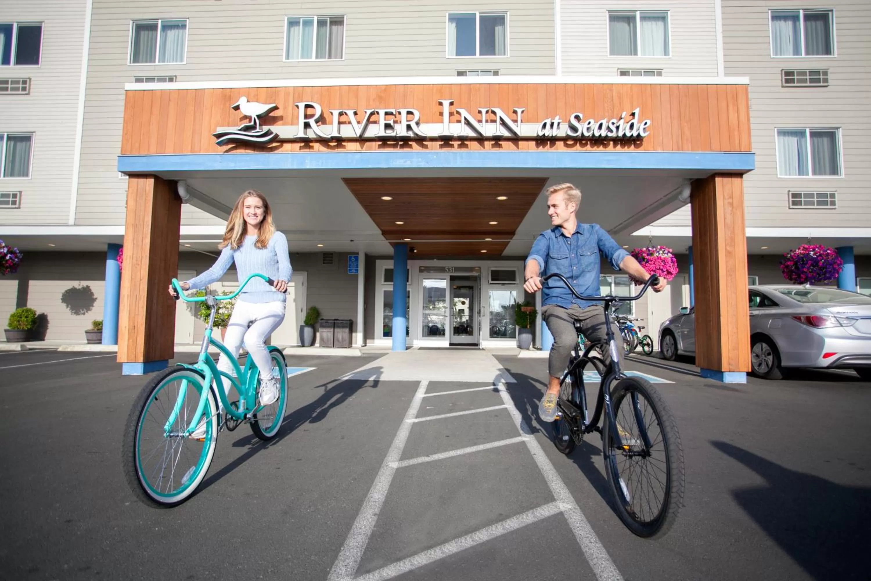 Cycling in River Inn at Seaside