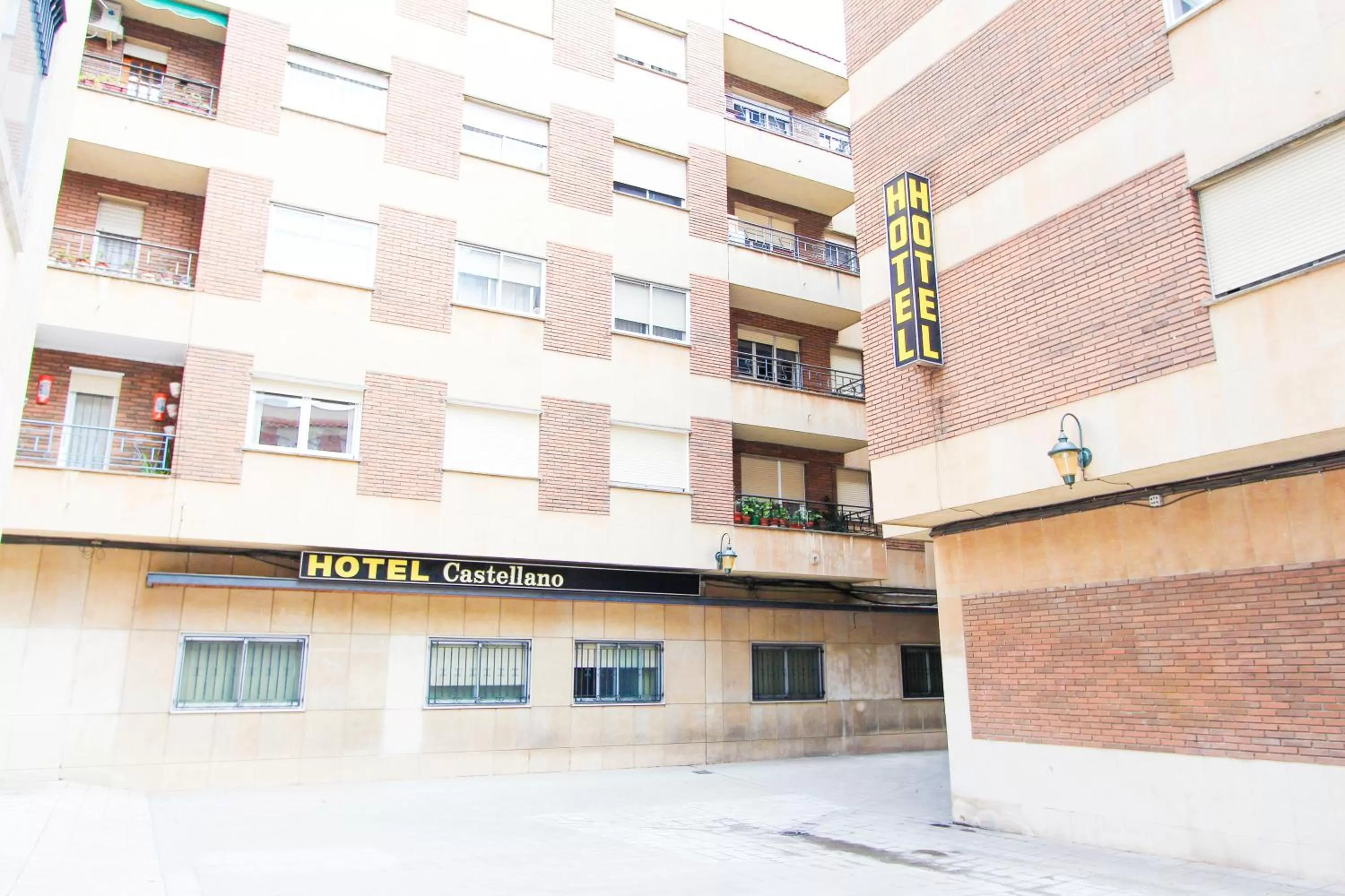Property building in Hotel Castellano Centro