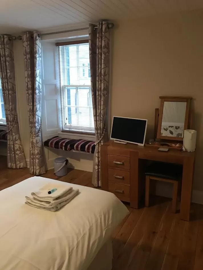 Bed in The Crown Hotel