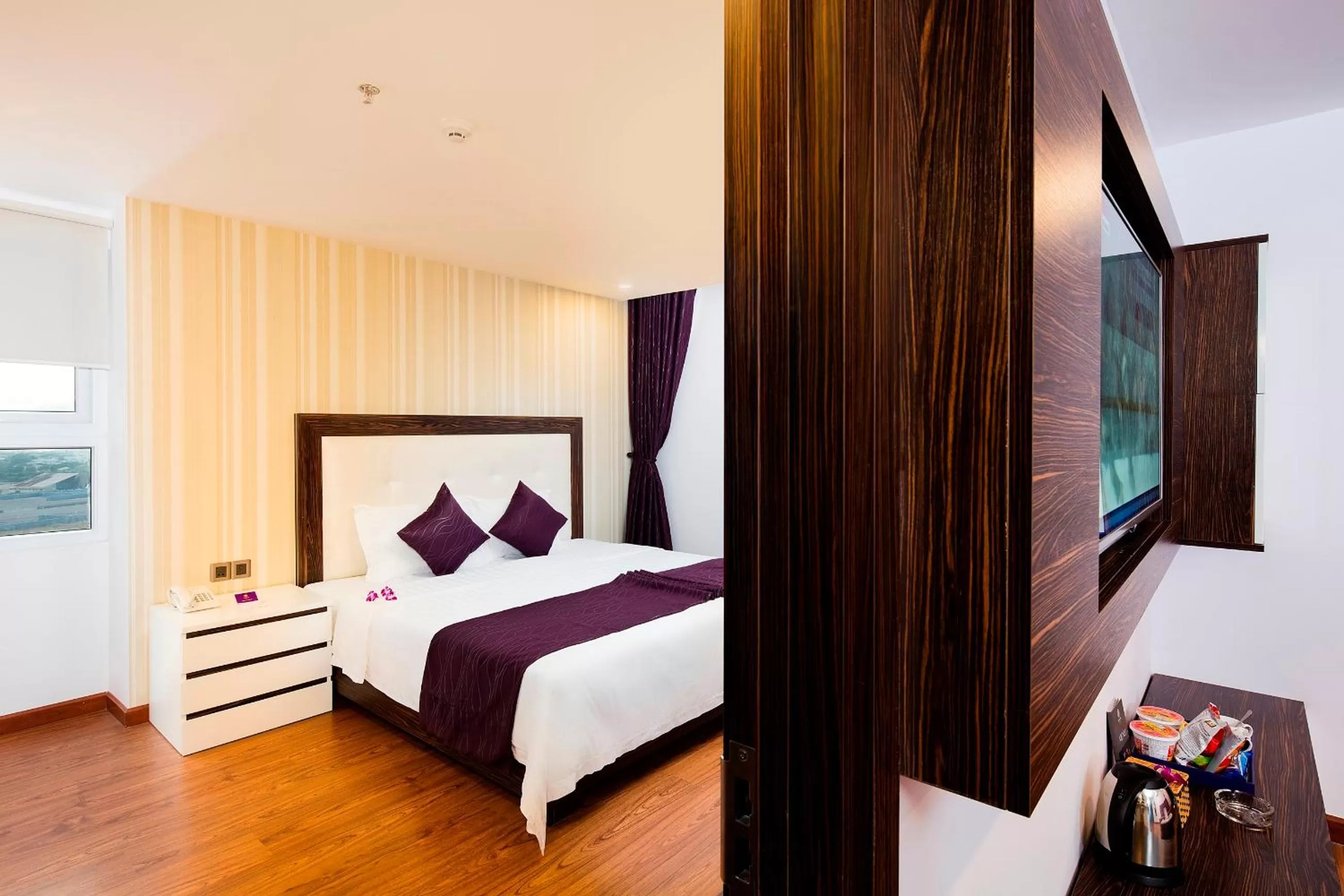 Photo of the whole room in Balcony Nha Trang Hotel