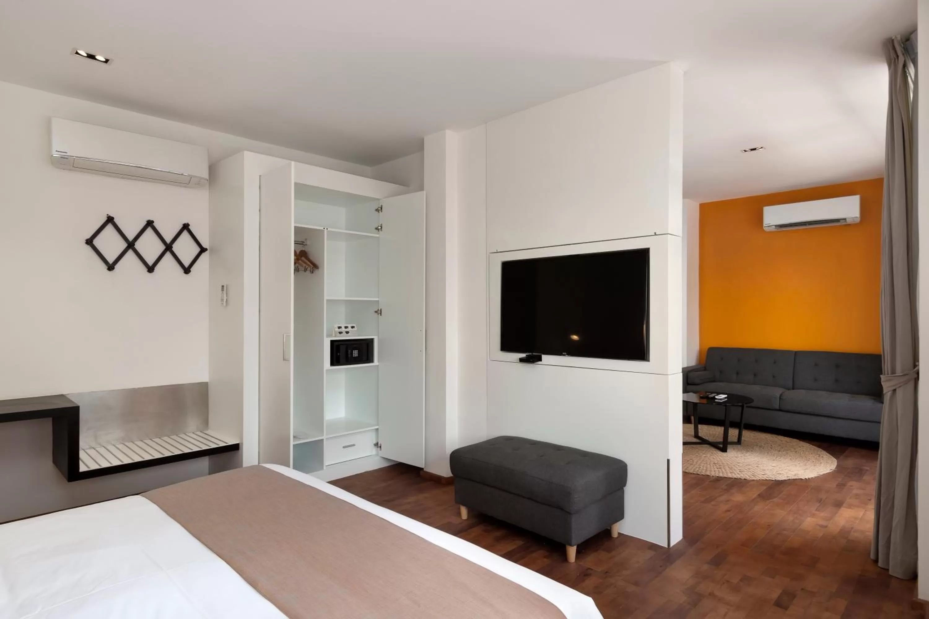 TV and multimedia, Bed in TAO Riverside Residence