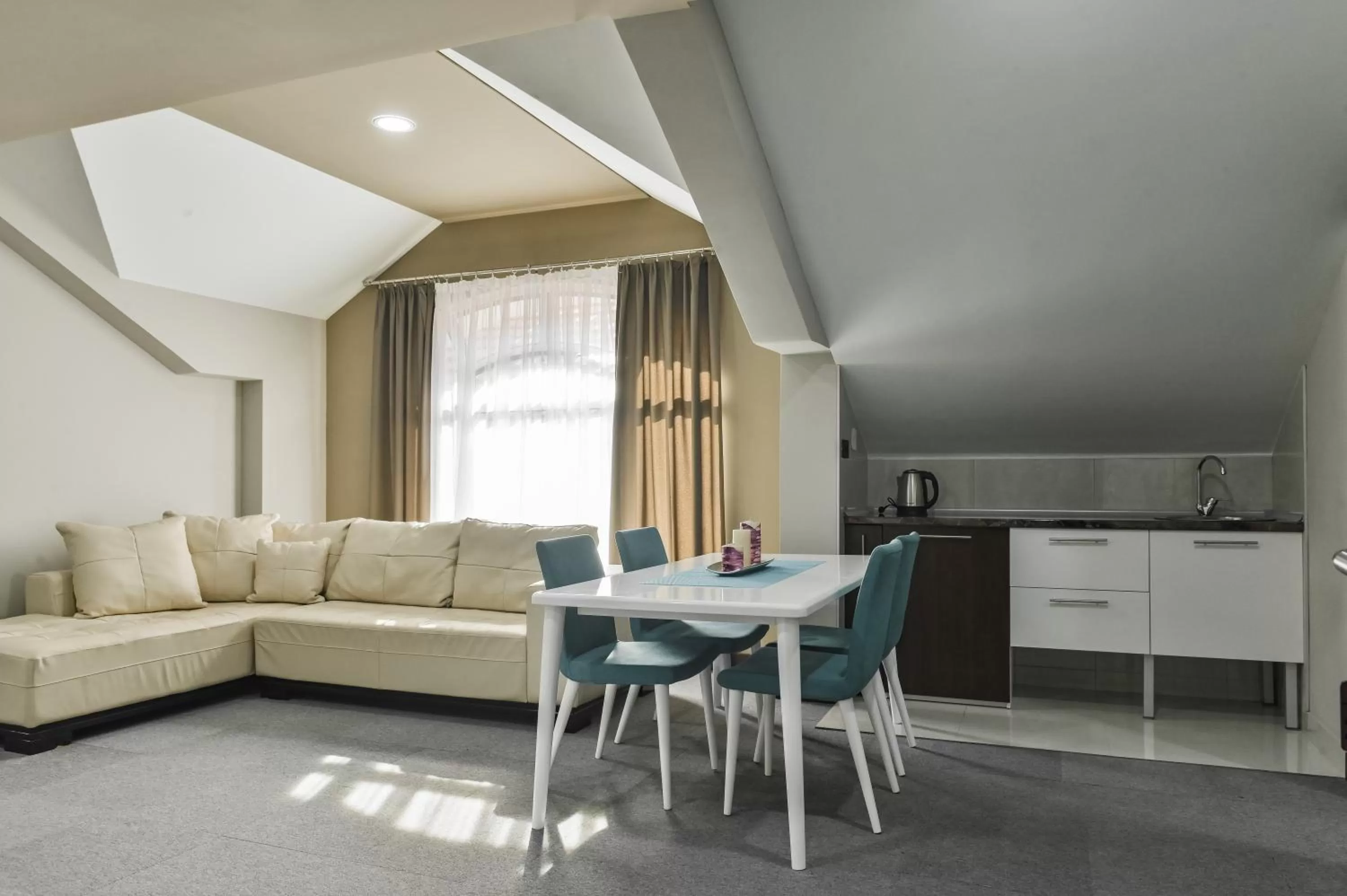 Seating area in Garni Hotel Aline