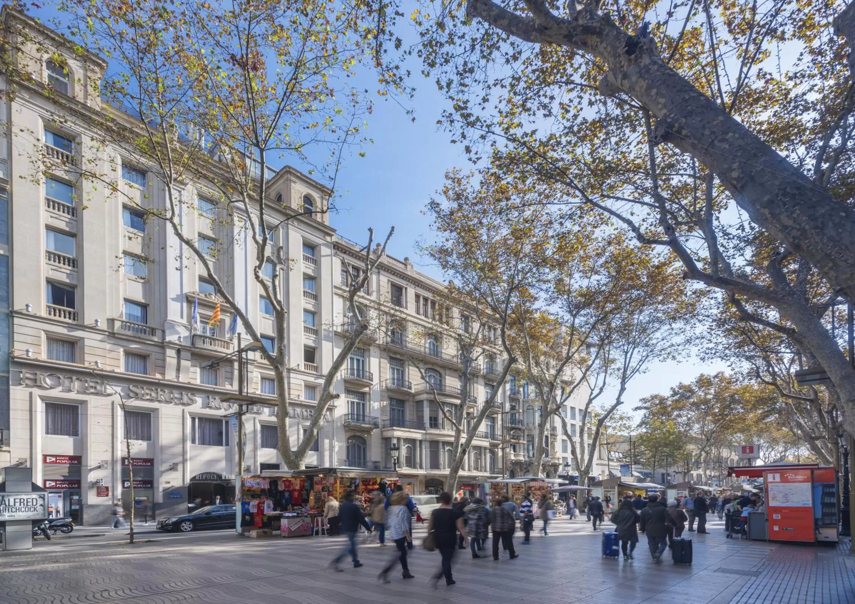 Facade/entrance in Hotel SERHS Rivoli Rambla