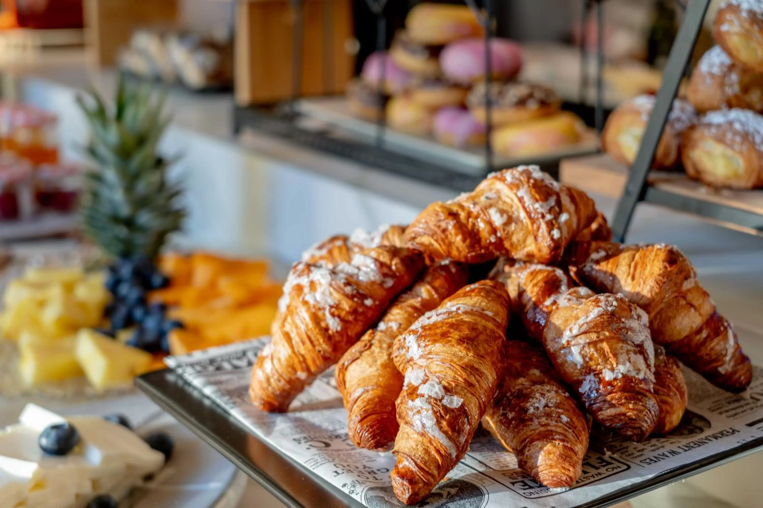 Breakfast in L&H Gran Vía Valencia