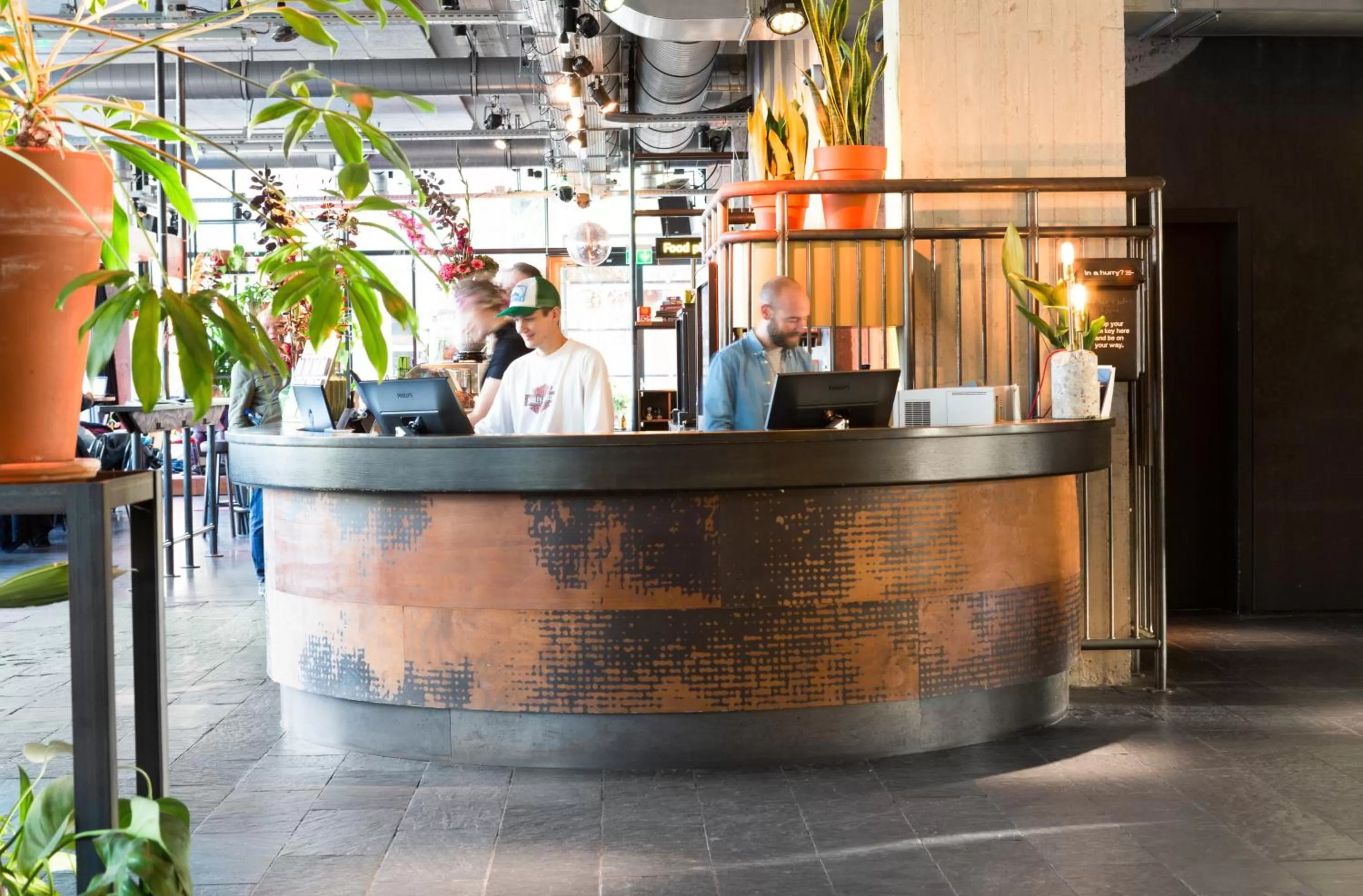 Lobby or reception in Volkshotel