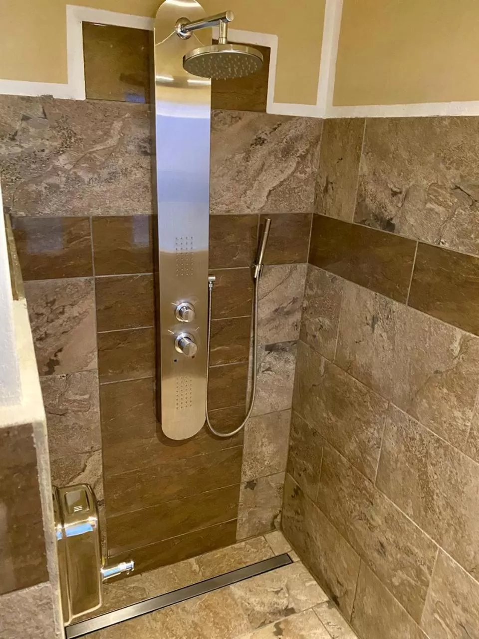 Shower in Sosua Inn Hotel