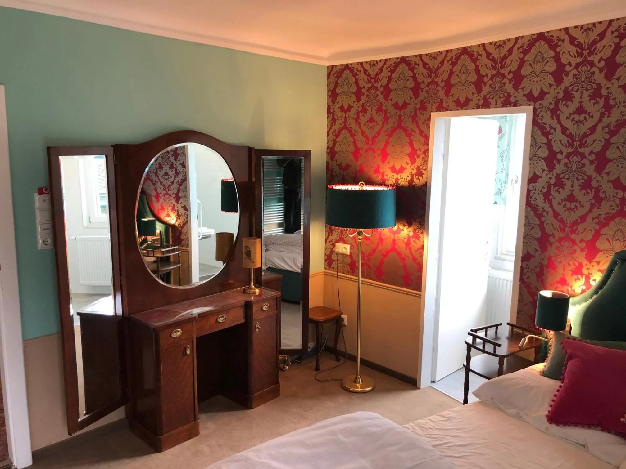 TV/Entertainment Center in Corso, Bed & Breakfast & Cafe