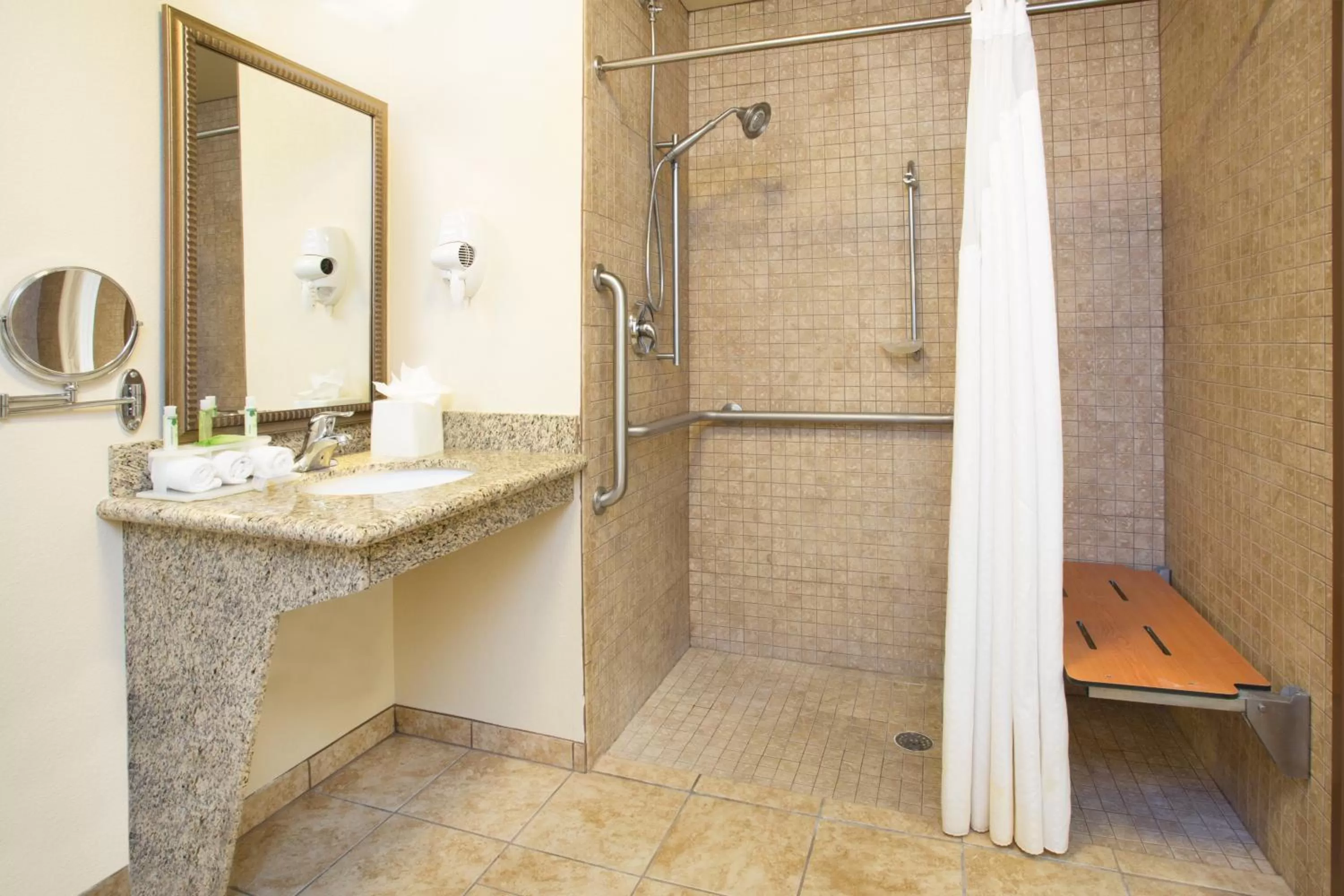 Bathroom in Holiday Inn Express and Suites Los Alamos Entrada Park by IHG