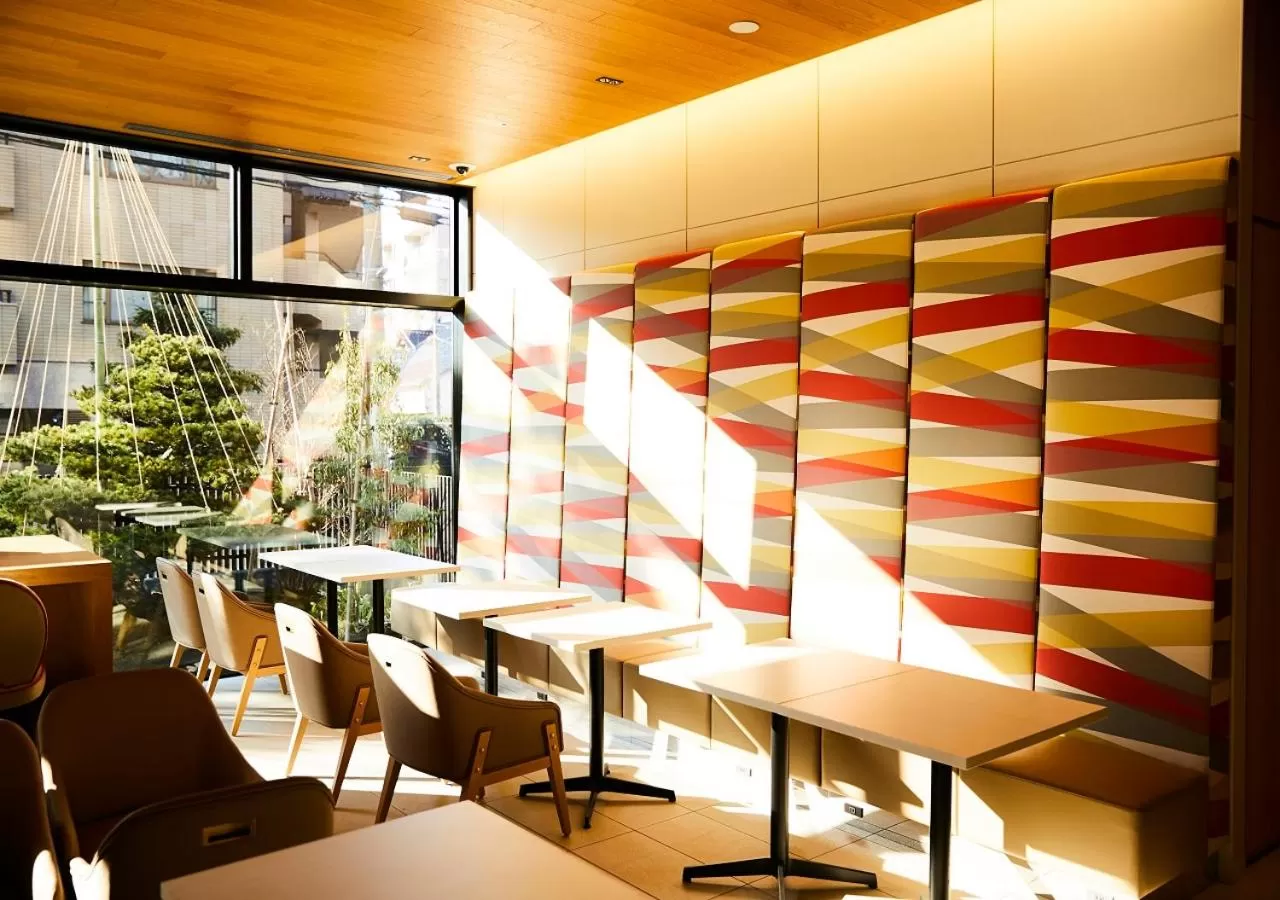 Lounge or bar in Hotel Intergate Kanazawa