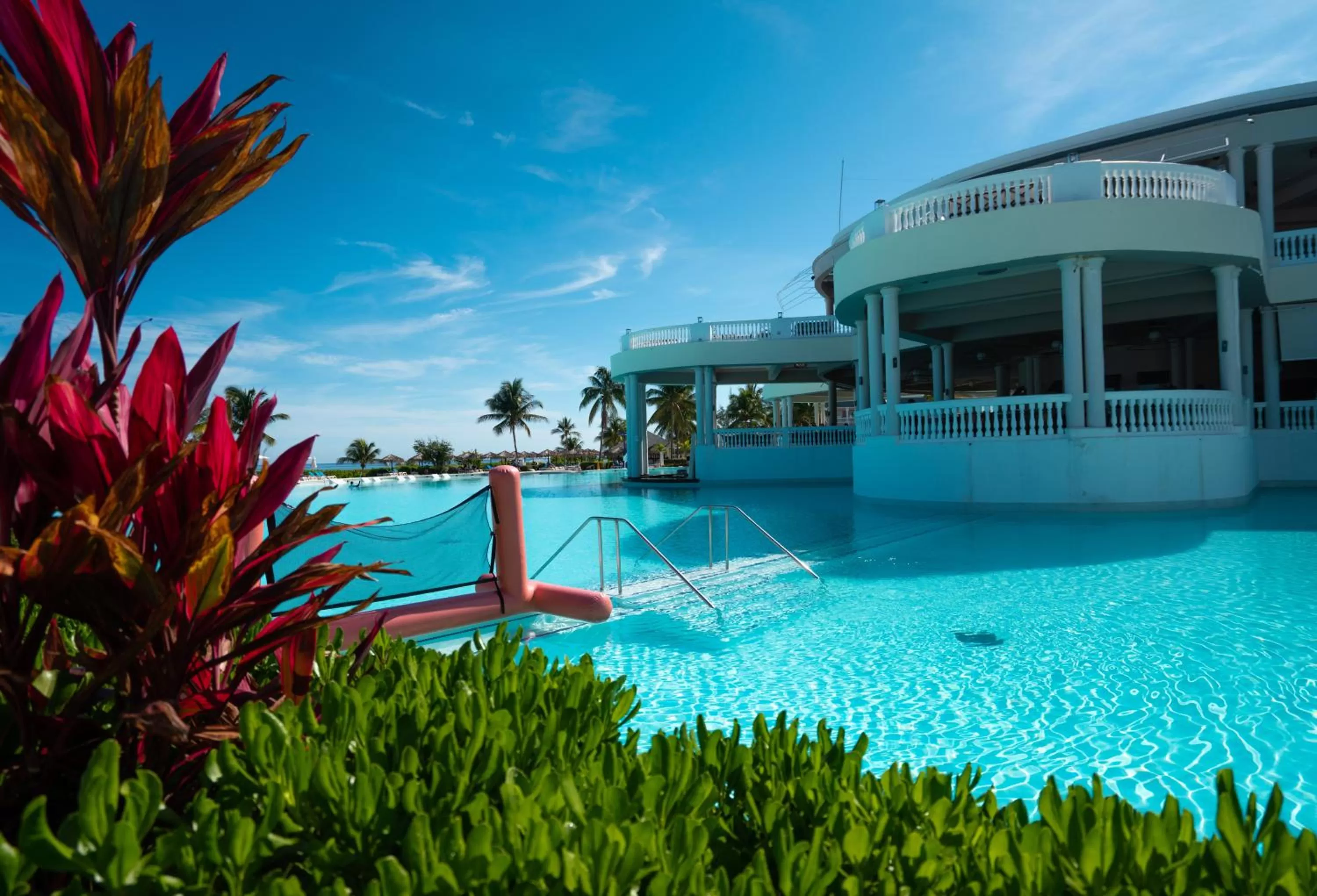 Swimming pool in Grand Palladium Jamaica Resort & Spa All Inclusive