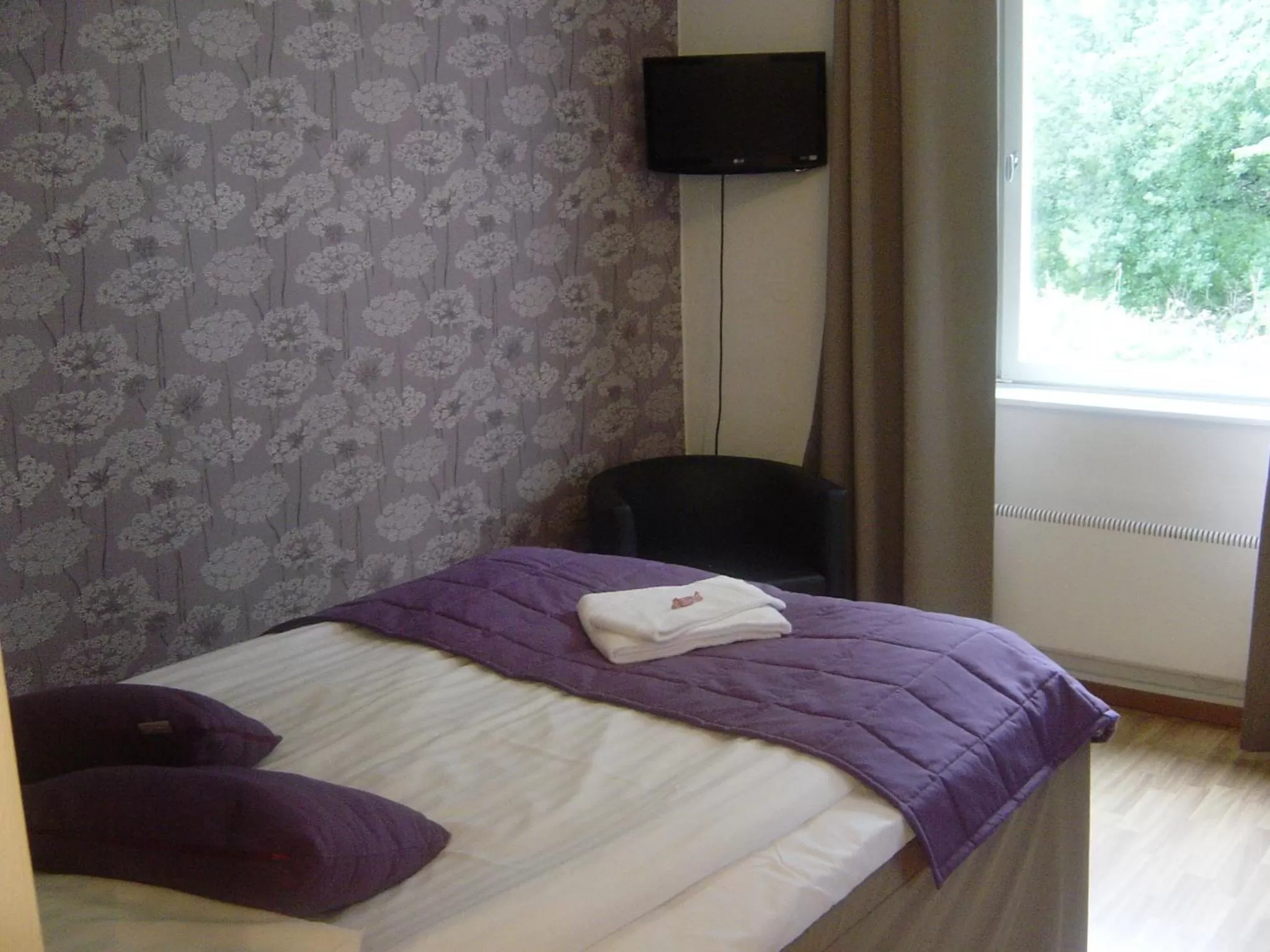 Photo of the whole room, Bed in Söråkers Herrgård