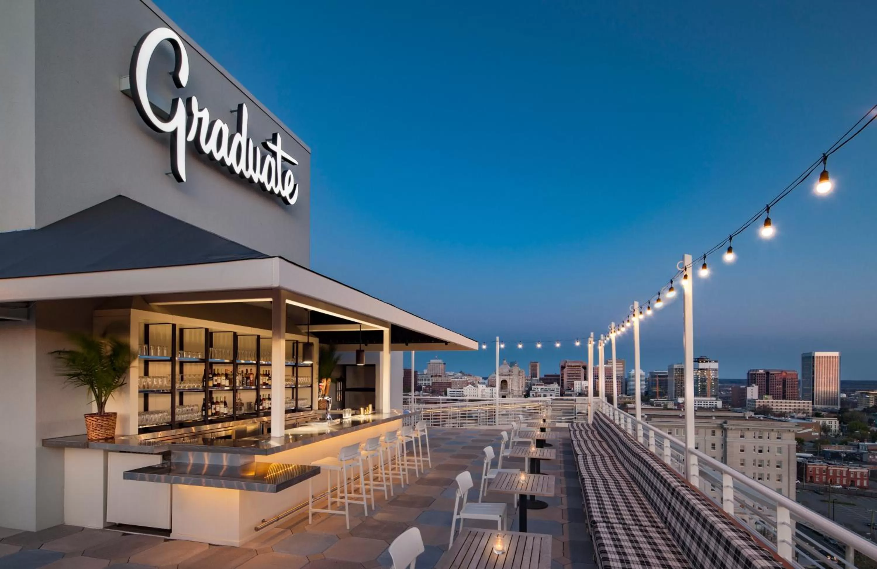 Lounge or bar in Graduate by Hilton Richmond