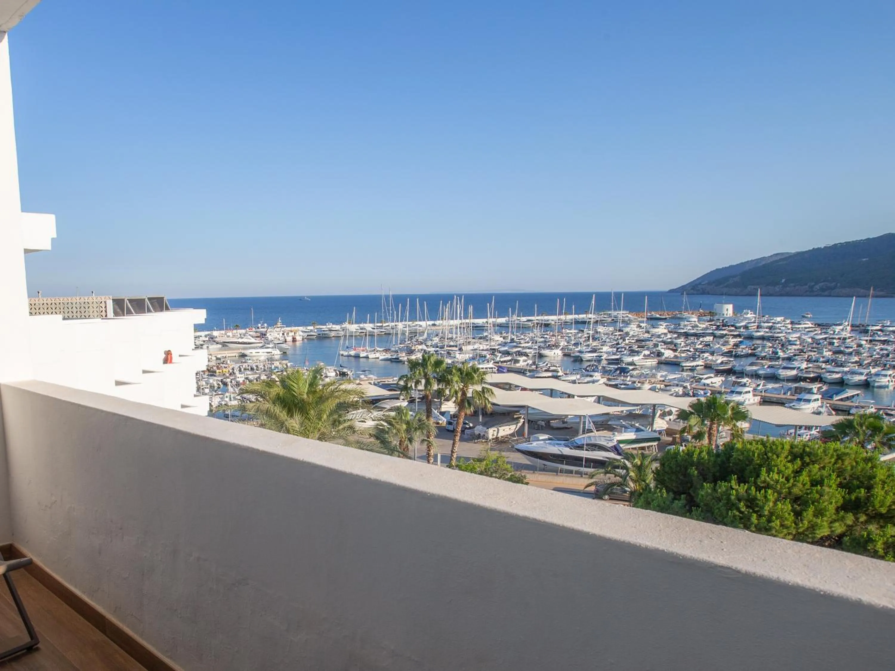 Deluxe Double Room Sea View with Terrace  in Hotel Tres Torres